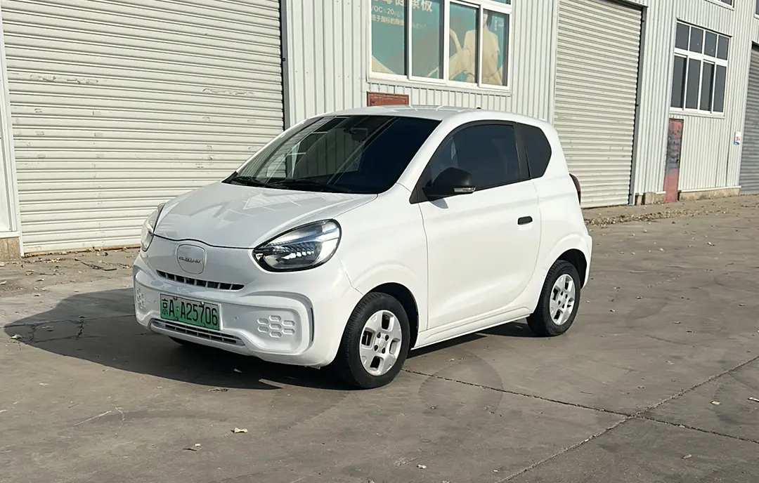 Roewe CLEVER  из Китая
