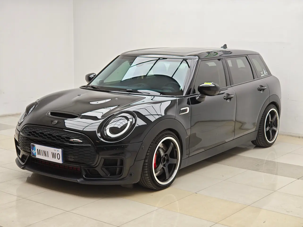MINI CLUBMAN