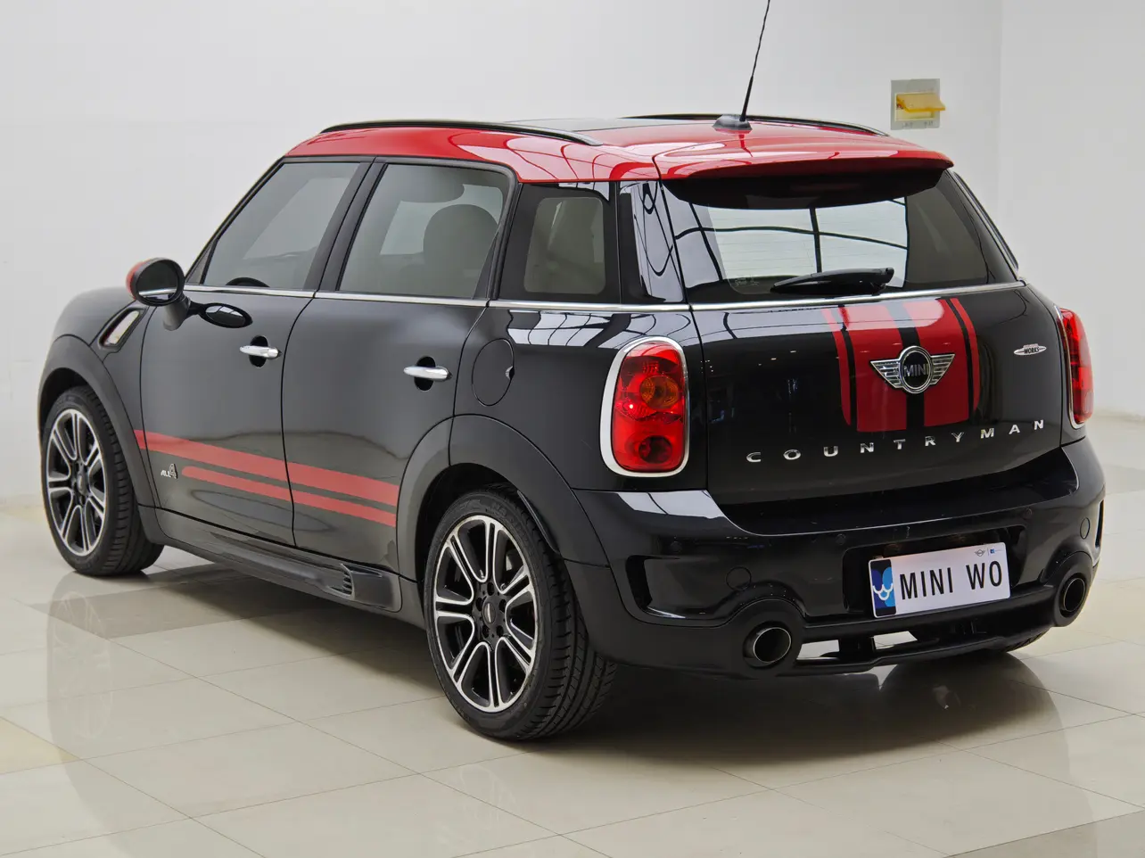 MINI JCW COUNTRYMAN