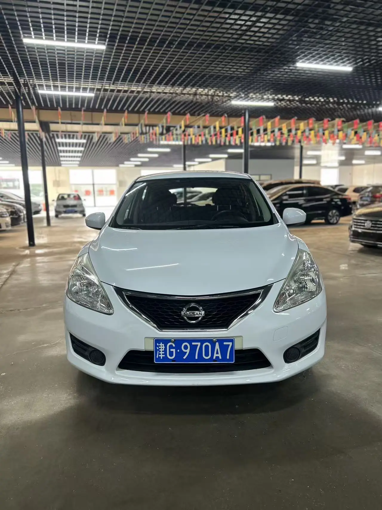 Nissan Tiida  из Китая