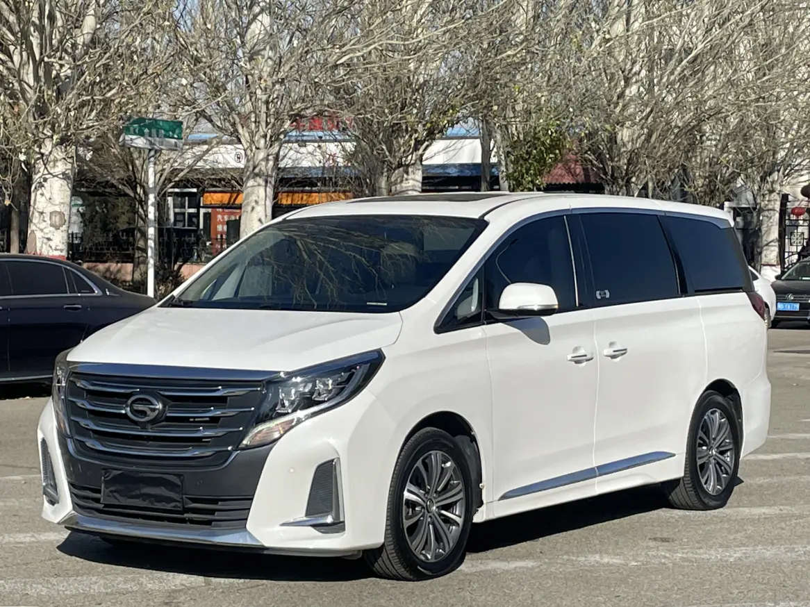 GAC Trumpchi M8  из Китая