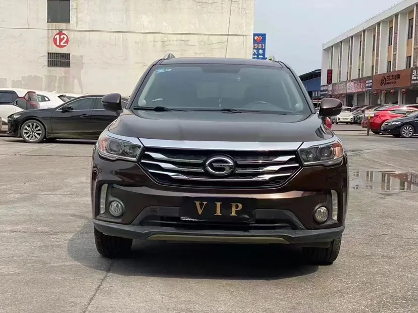 GAC Trumpchi GS4  из Китая
