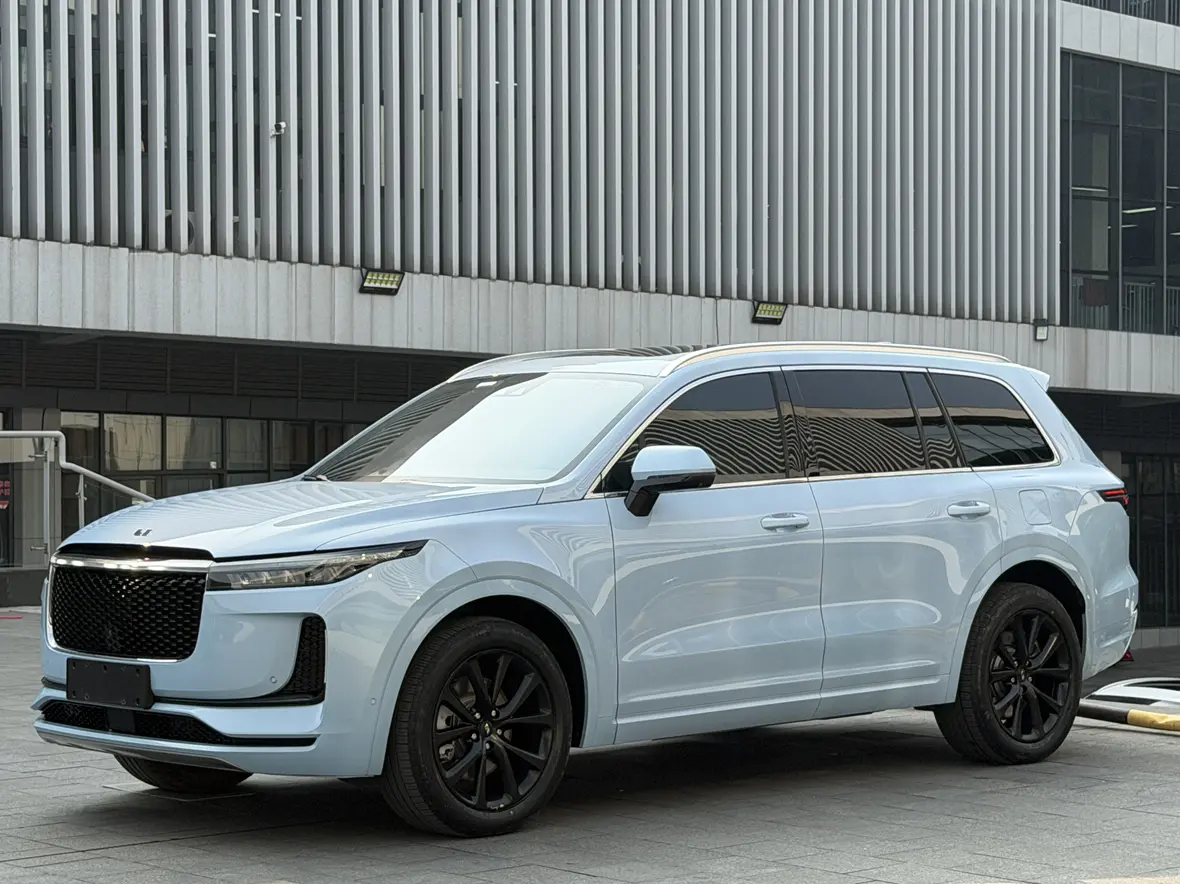 Li ONE (Ideal ONE)  из Китая