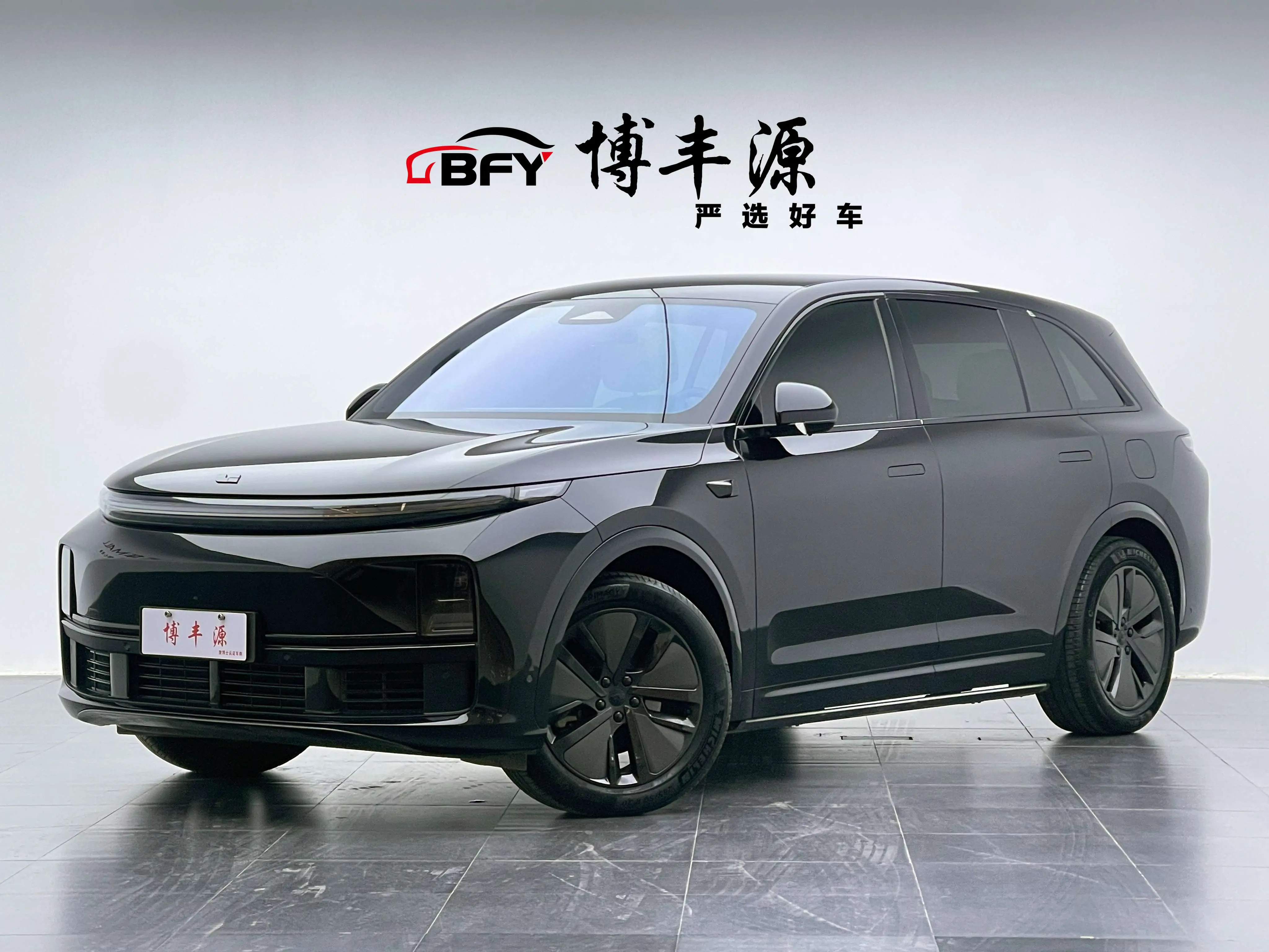 Li L7 (Ideal L7)  из Китая