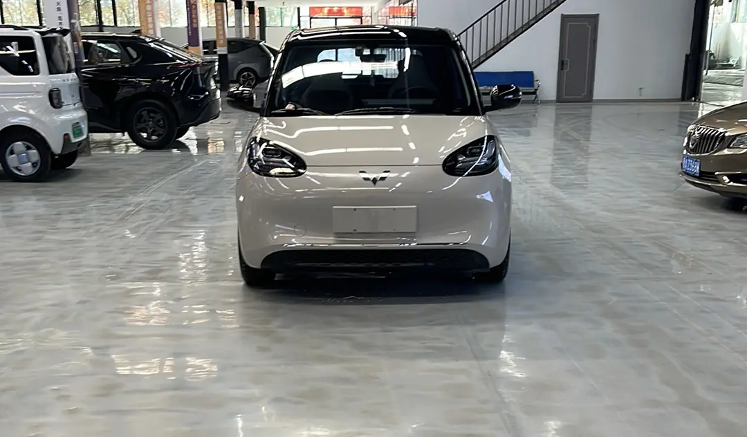 Wuling Bingo  из Китая