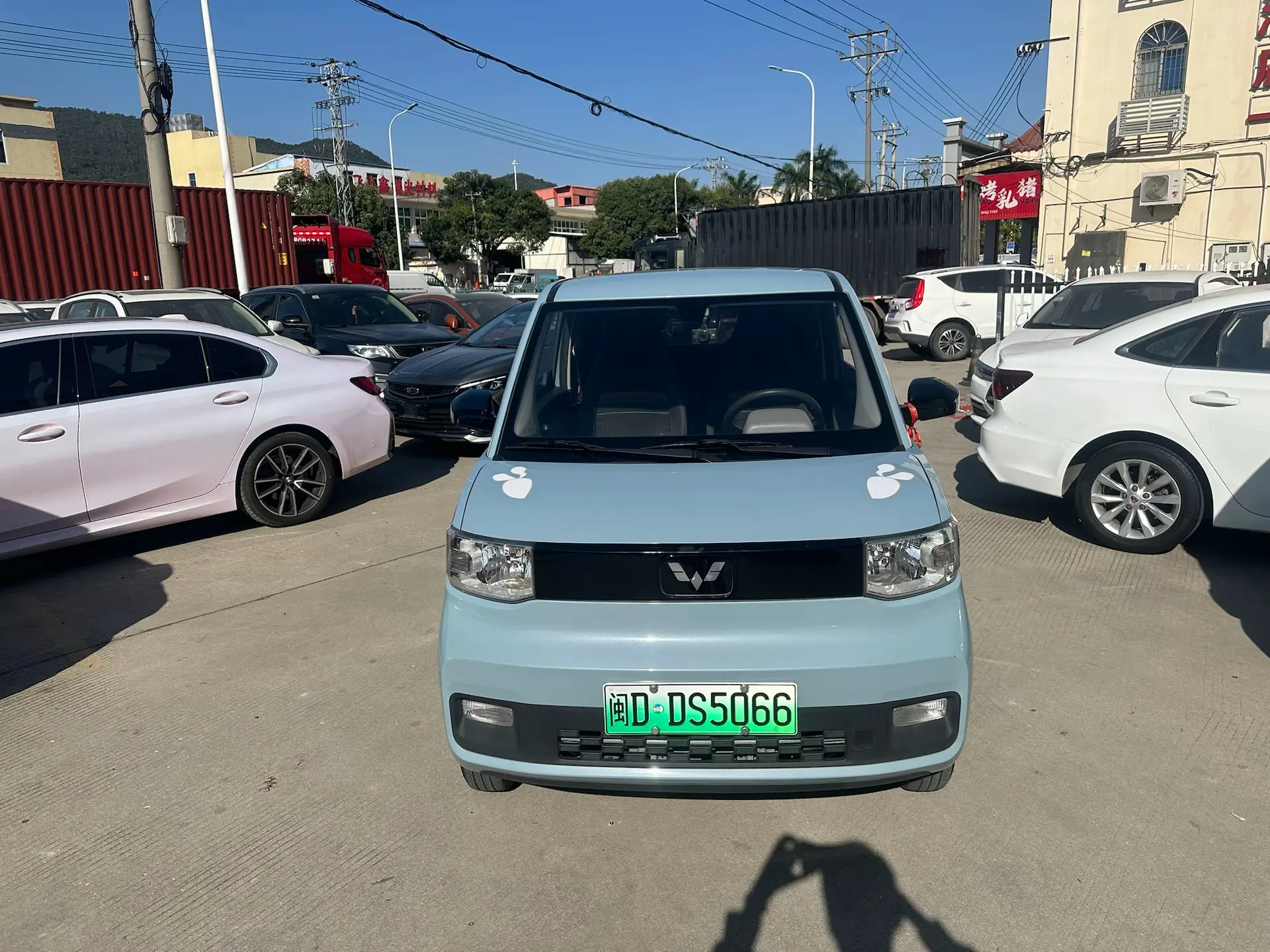 Wuling Hongguang MINIEV  из Китая