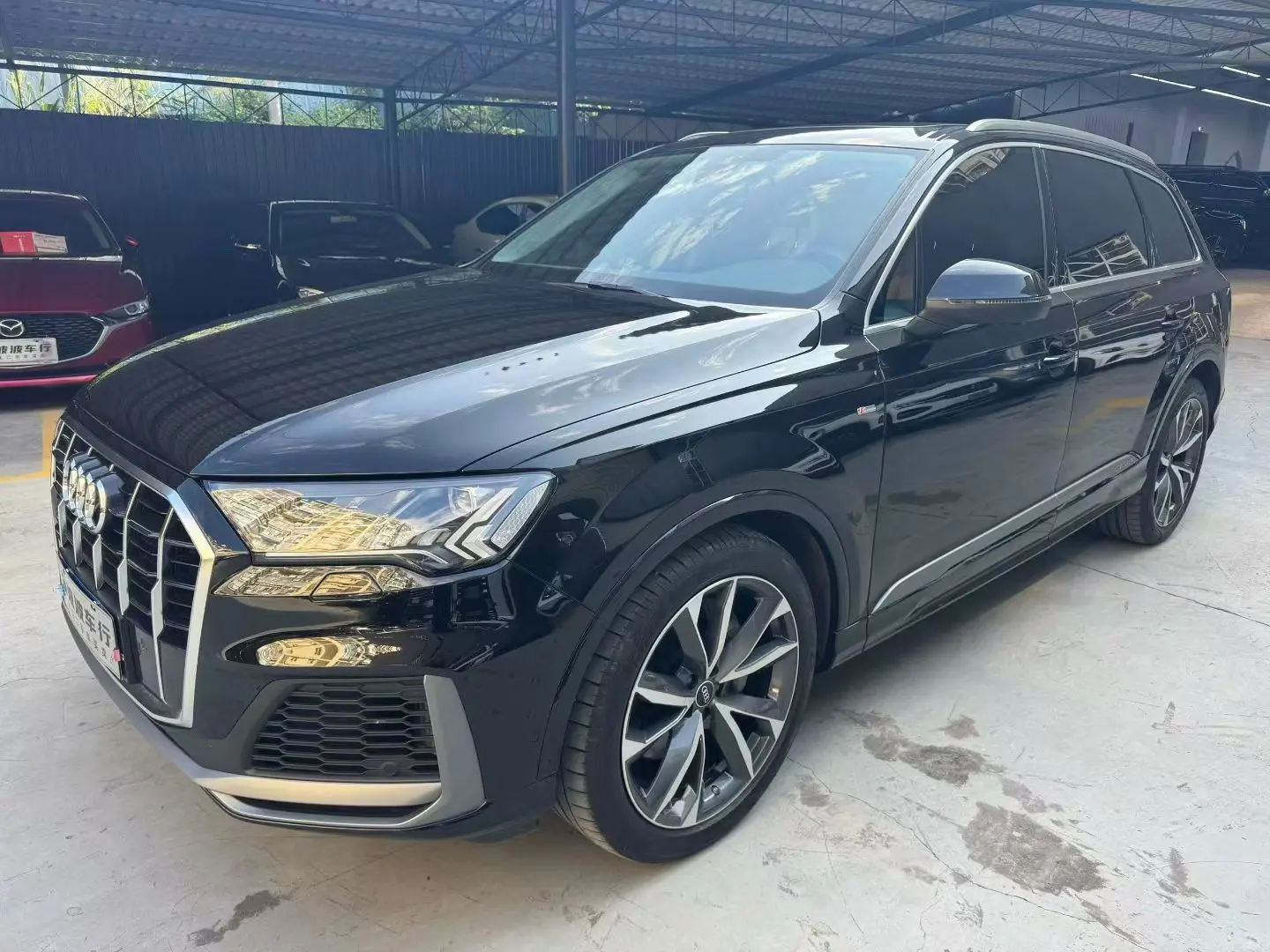 Audi Q7