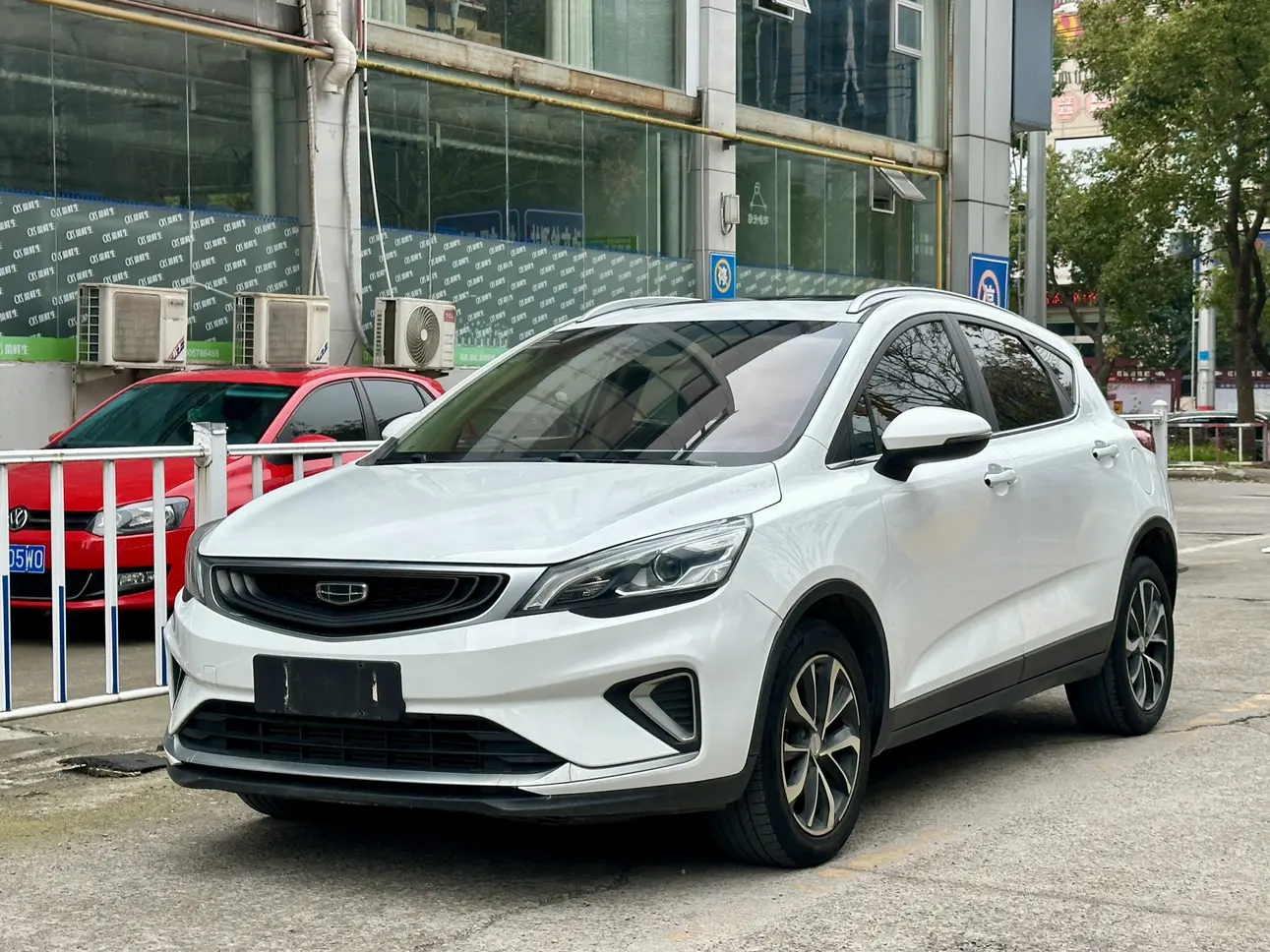 Geely Emgrand GS  из Китая