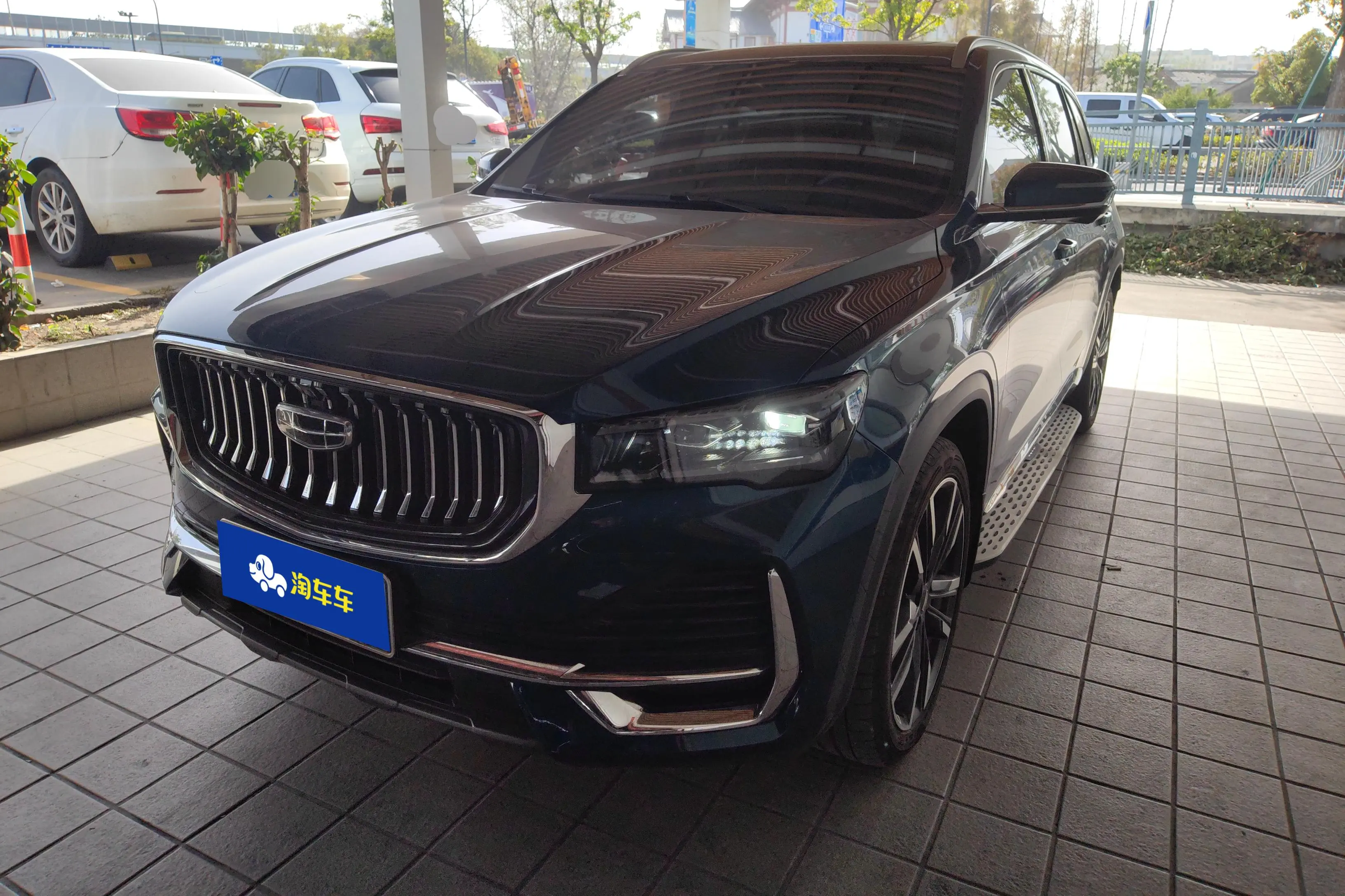 Geely Monjaro (Xingyue L)  из Китая