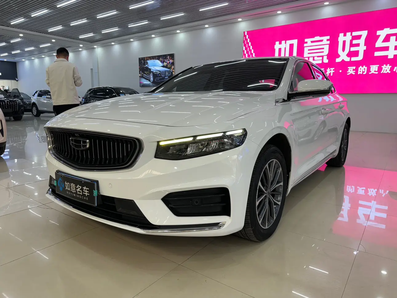Geely Xing Rui  из Китая