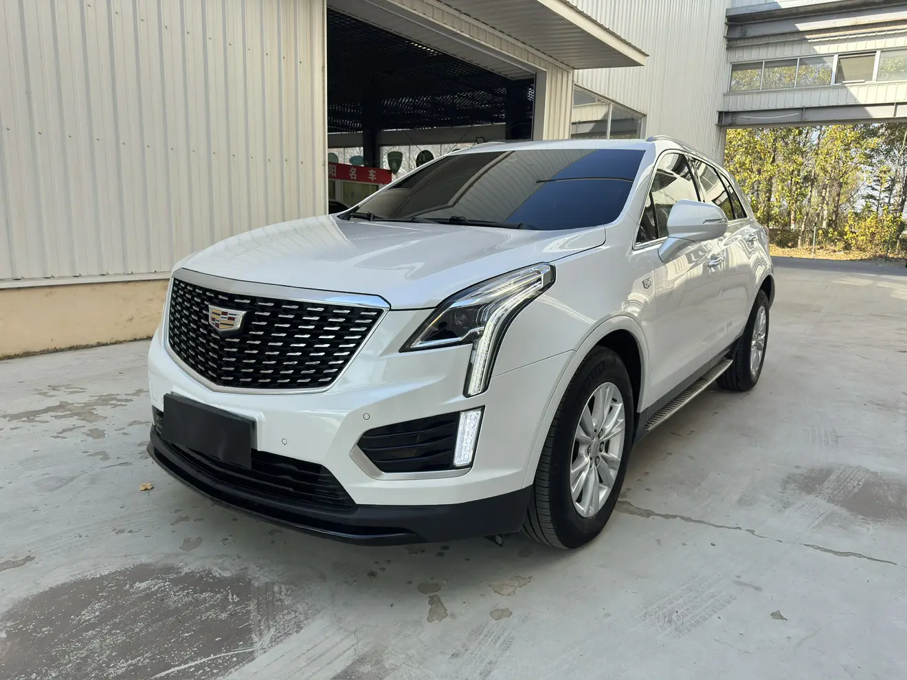 Cadillac XT5  из Китая