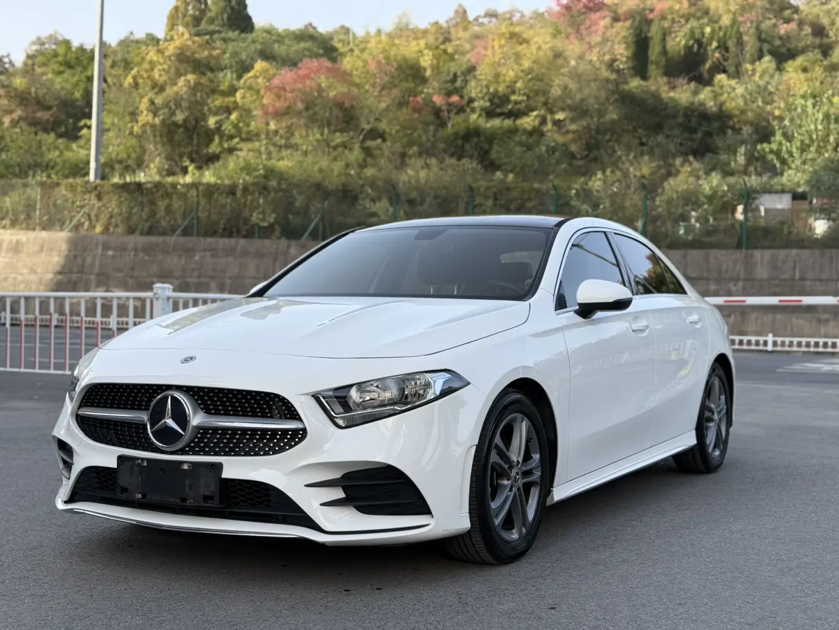 Mercedes-Benz Mercedes Benz A Class  из Китая