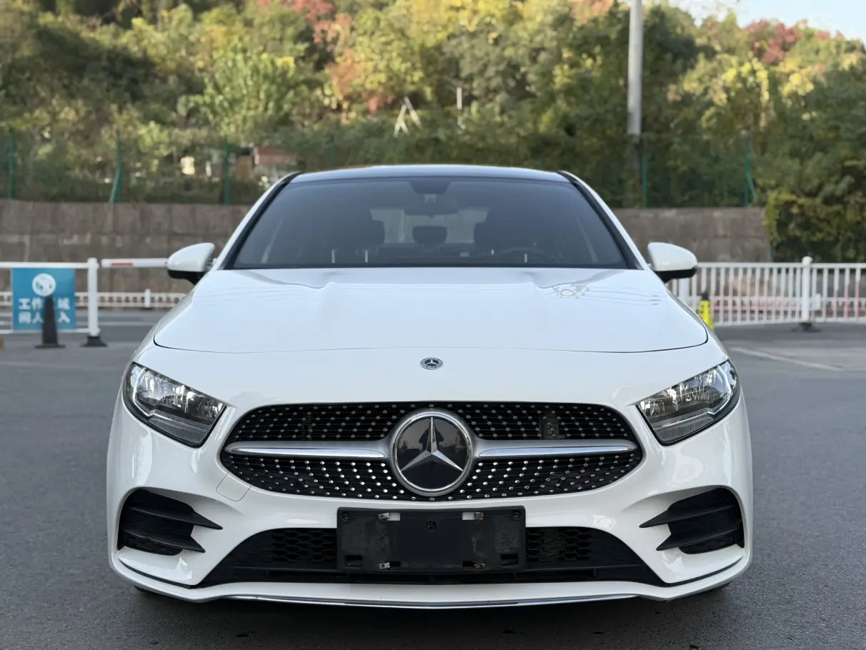 Mercedes-Benz Mercedes Benz A Class  из Китая