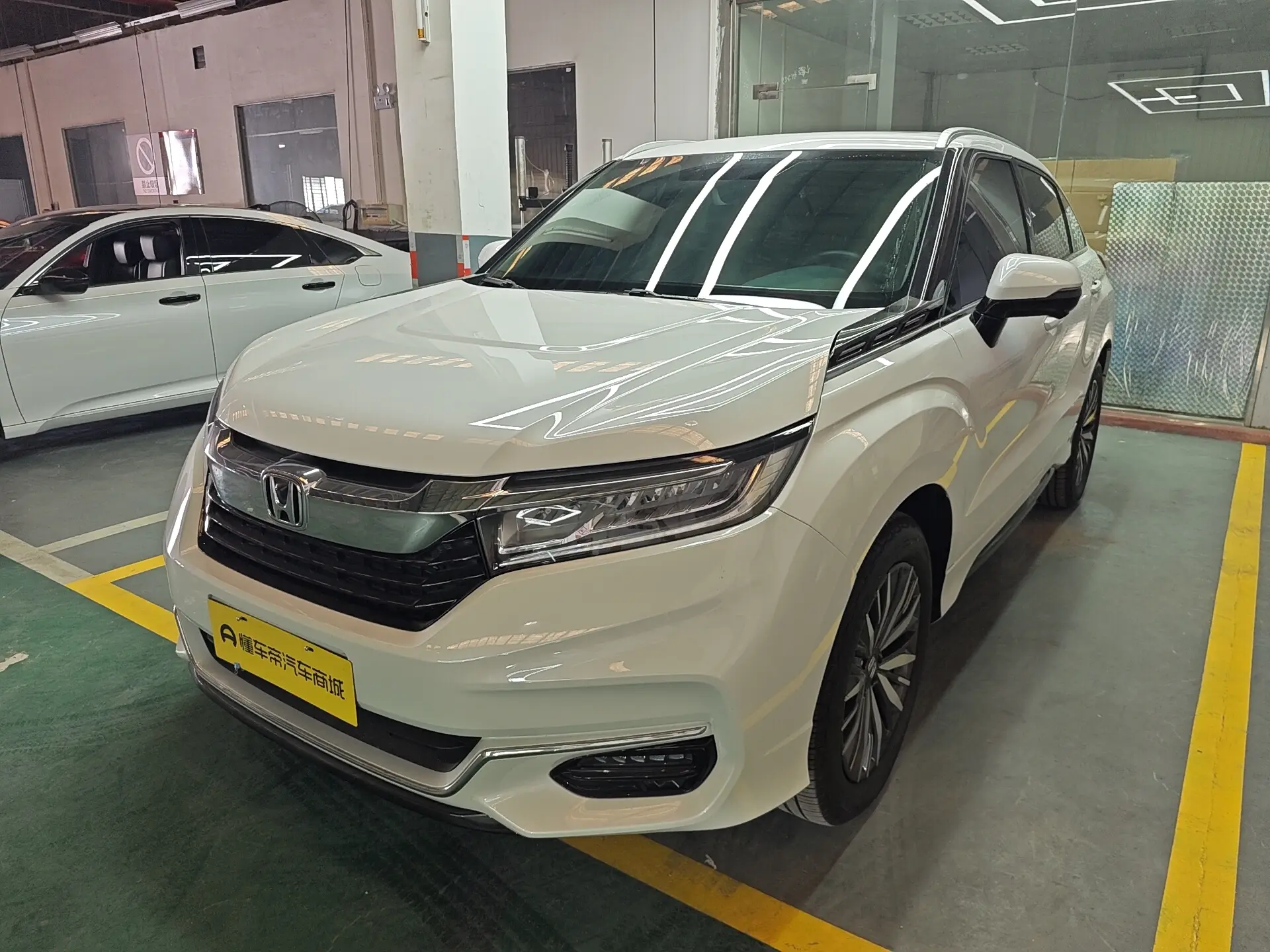 Honda Avancier (Crown Road)  из Китая