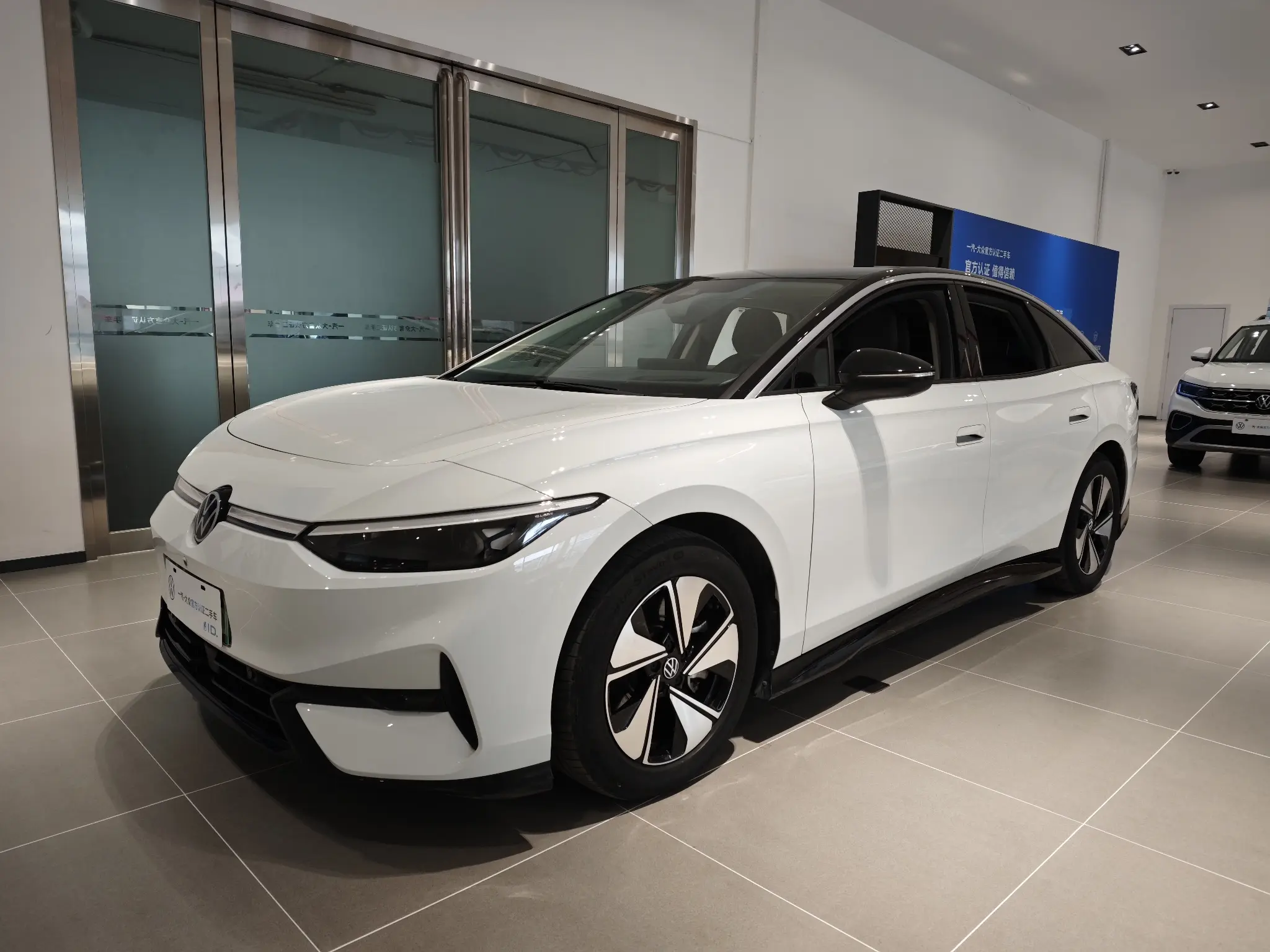 Volkswagen ID.7 VIZZION  из Китая