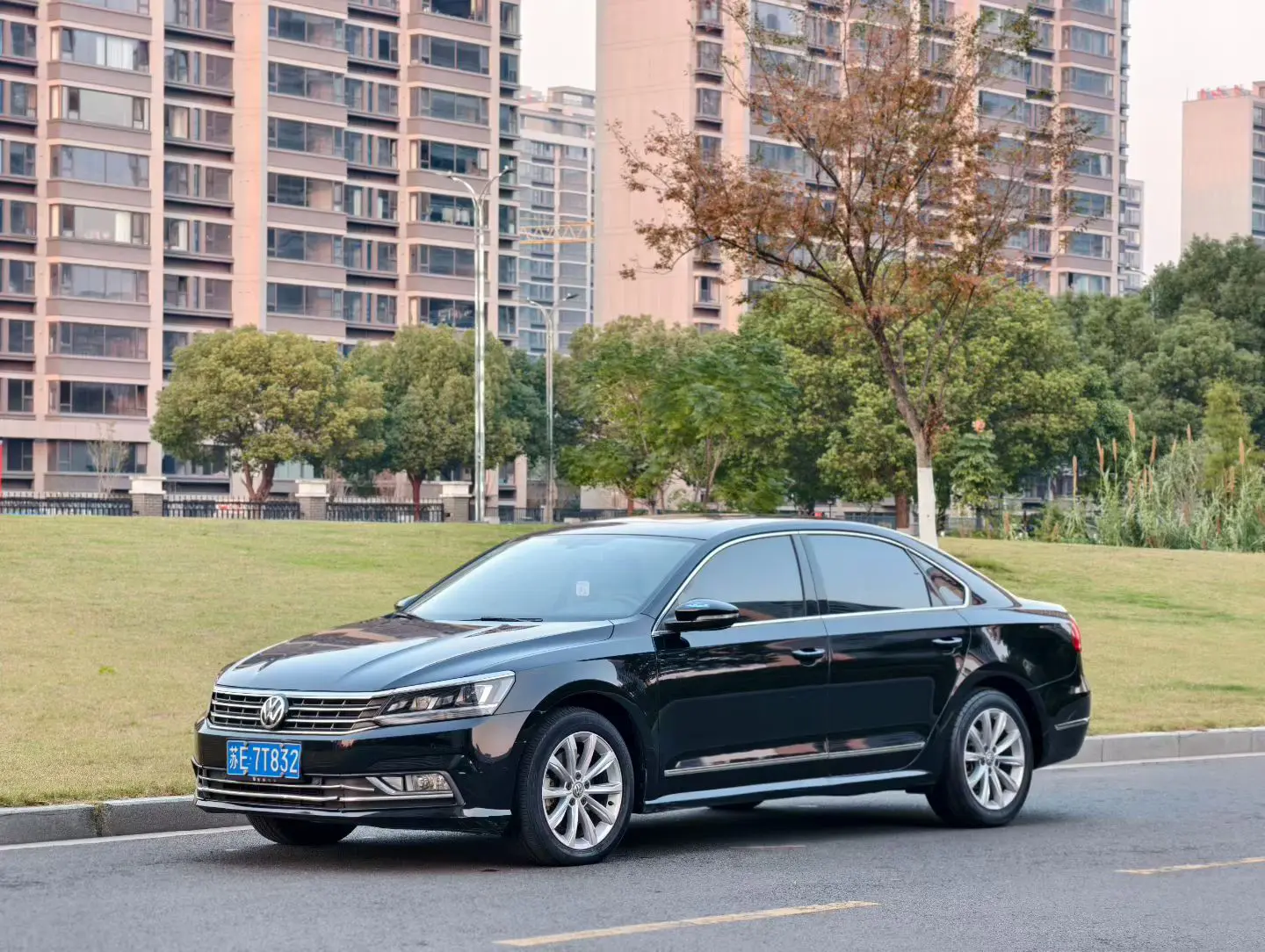 Volkswagen Passat  из Китая