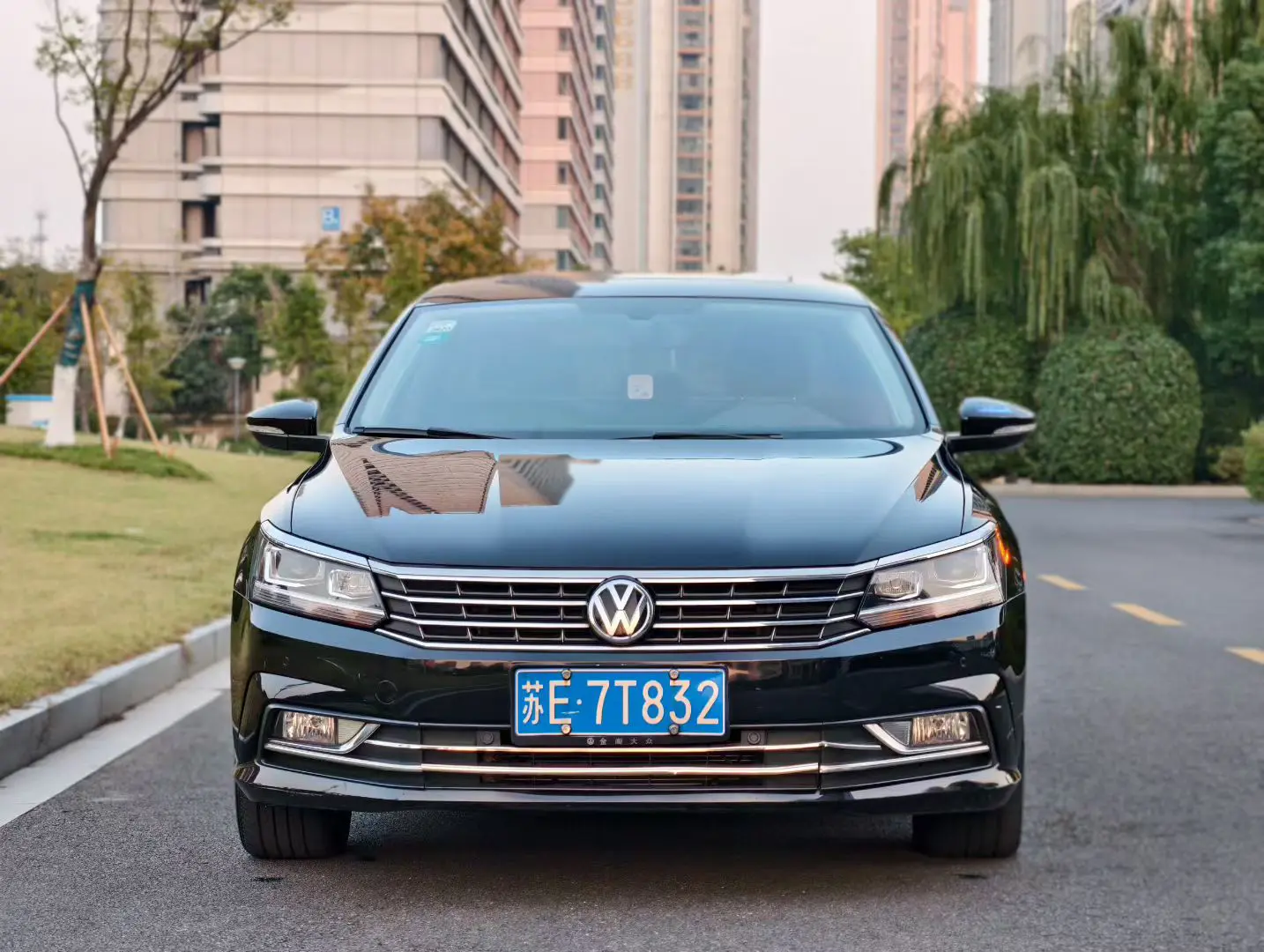 Volkswagen Passat  из Китая