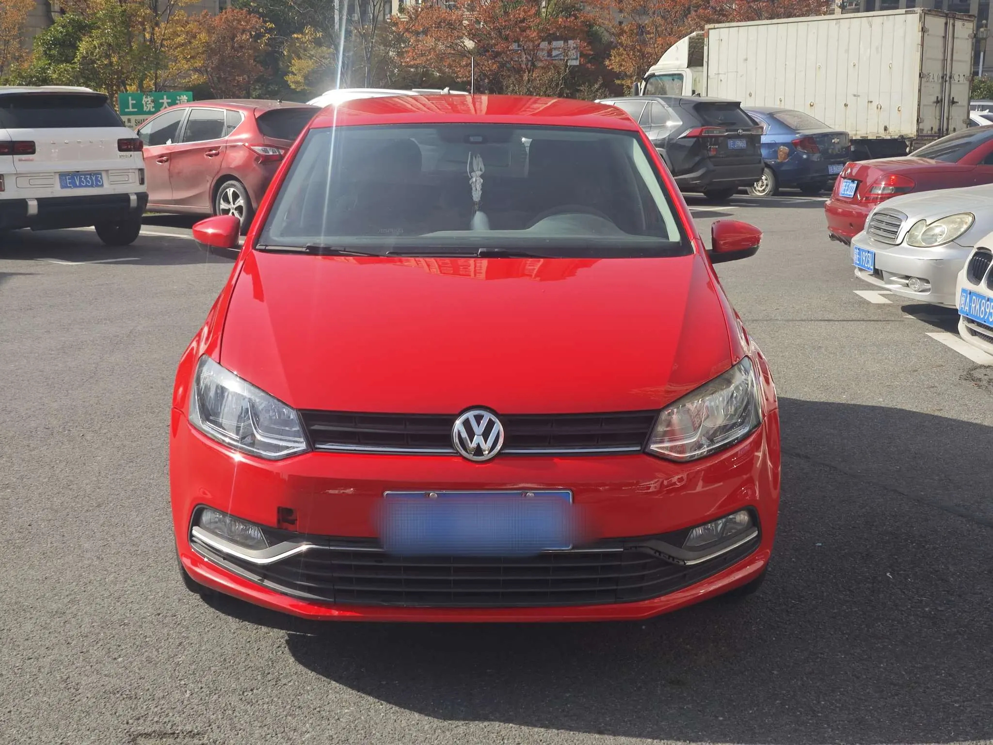 Volkswagen Polo  из Китая