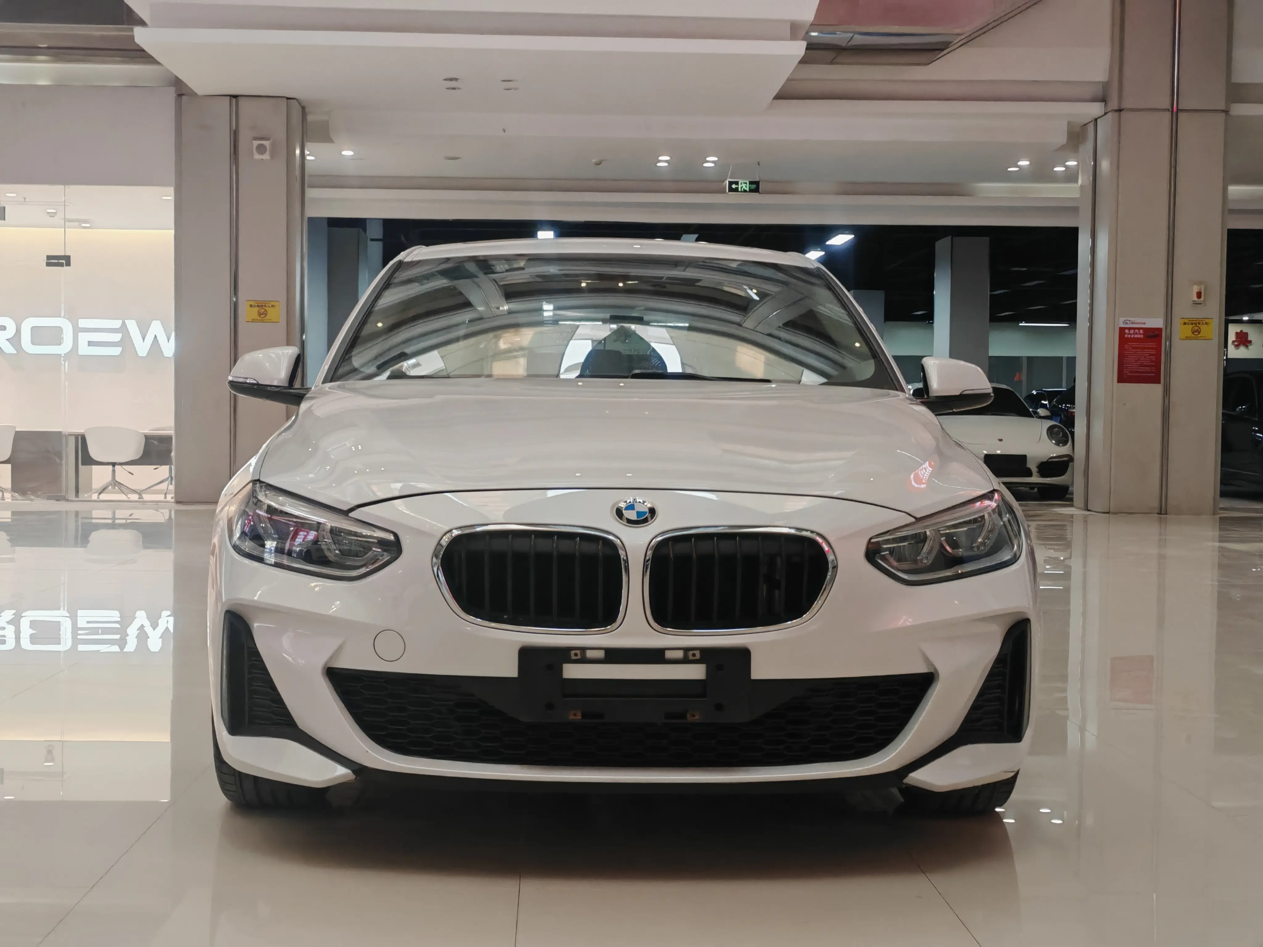 BMW 1 Series  из Китая