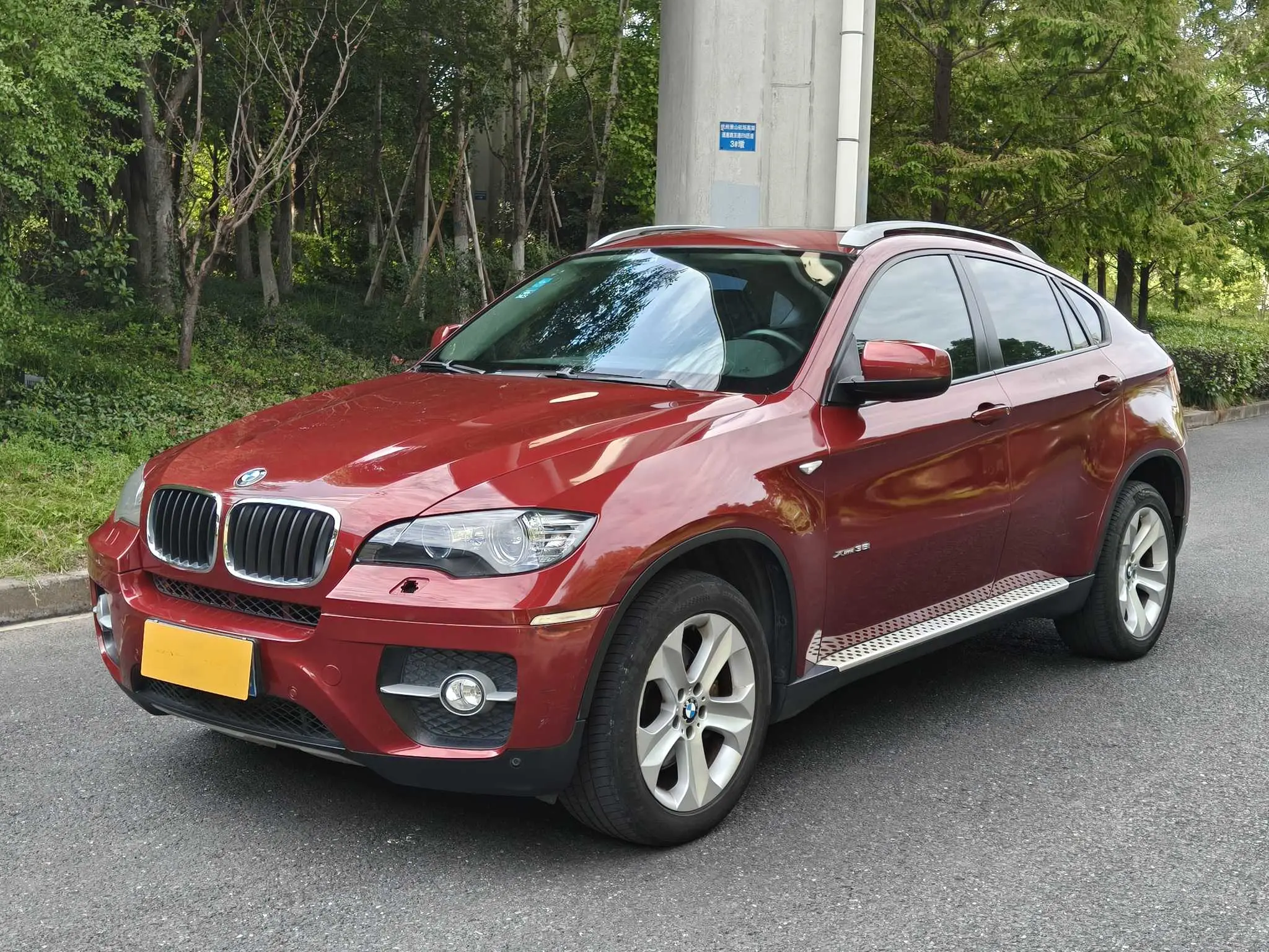 BMW X6  из Китая