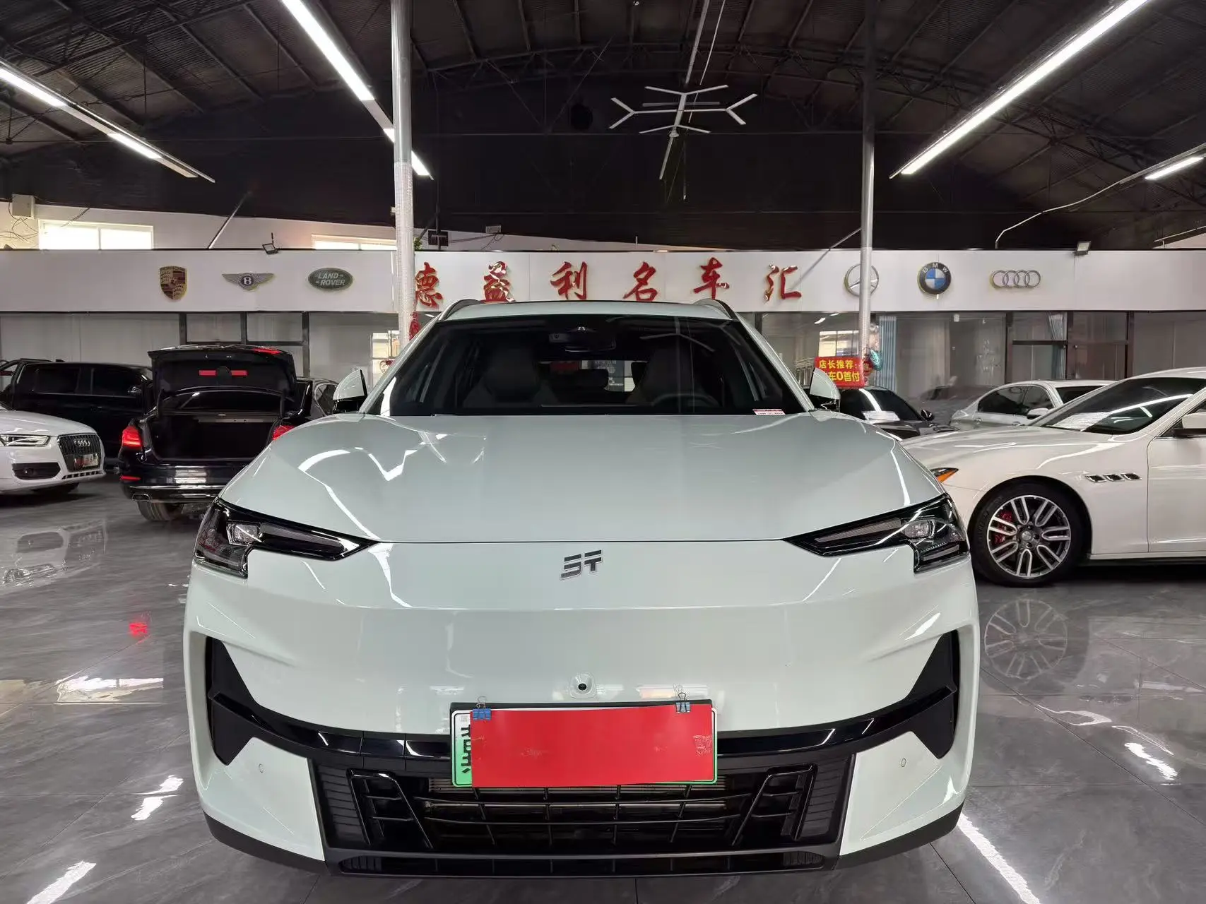 Jietu Shanhai JETOUR SHANHAI L6  из Китая