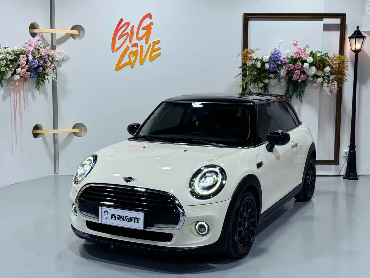 MINI MINI
