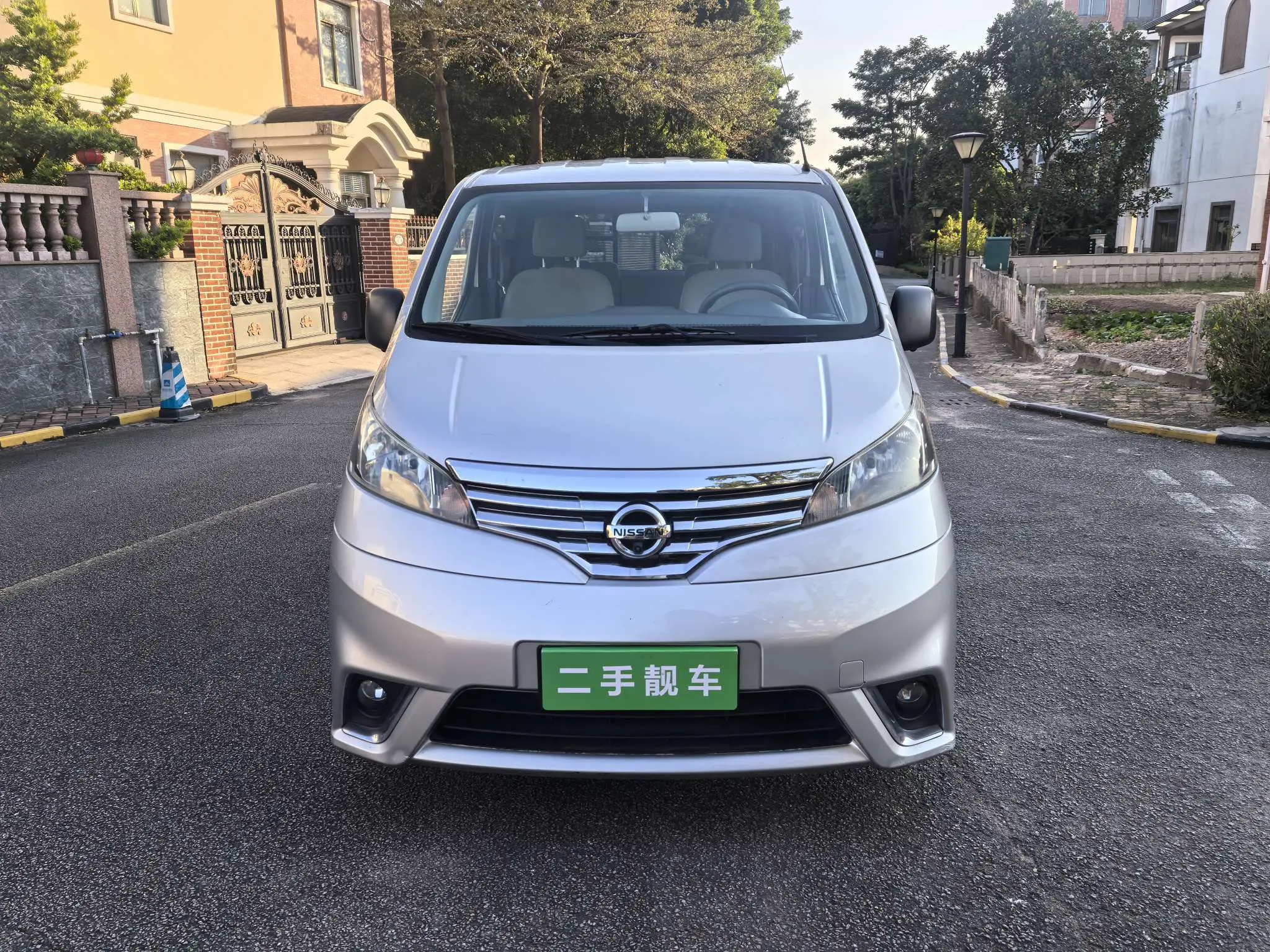 Nissan NV200  из Китая