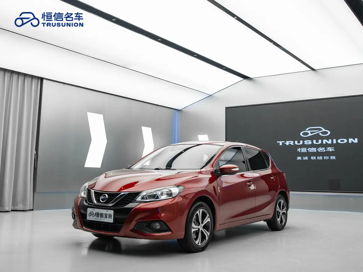 Nissan Tiida  из Китая