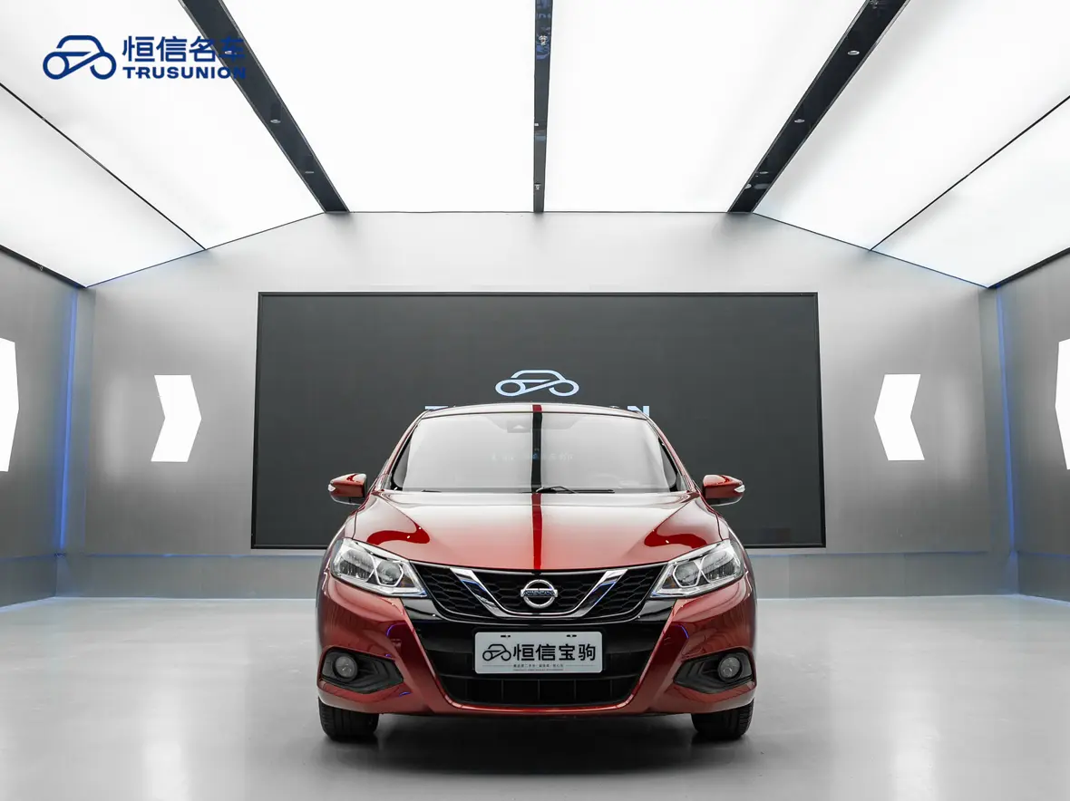 Nissan Tiida  из Китая