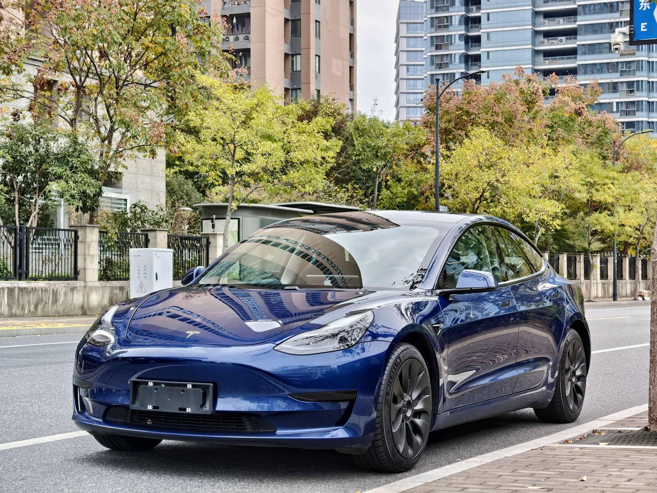 Tesla Model 3  из Китая