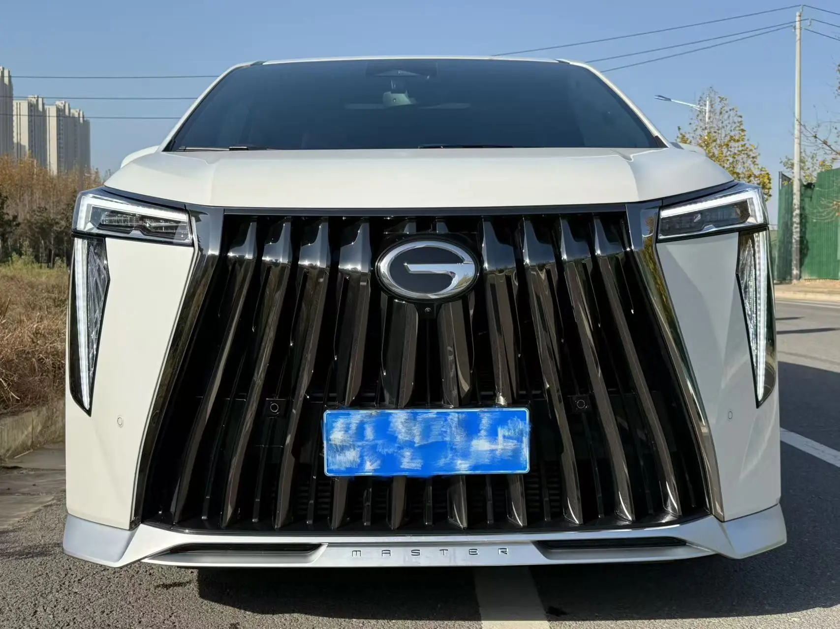 GAC Trumpchi M8  из Китая