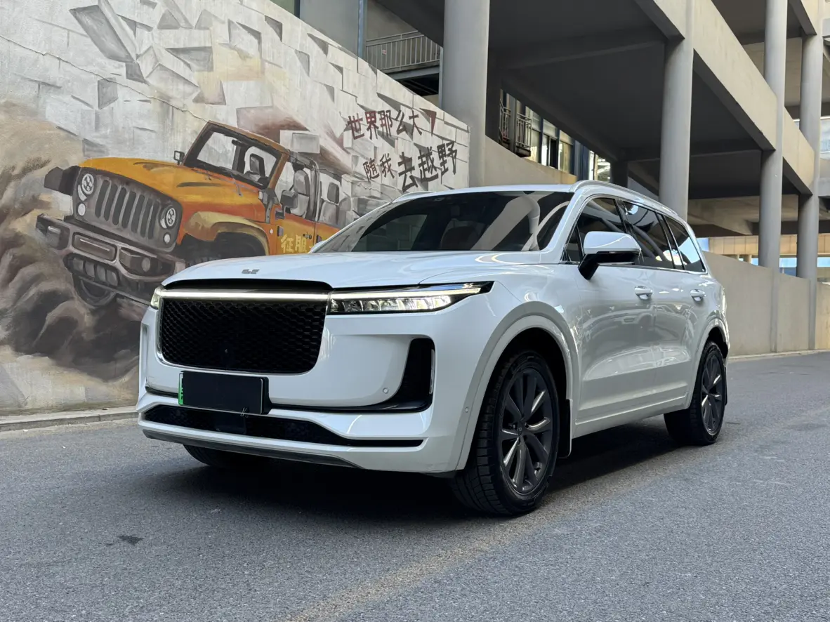 Li ONE (Ideal ONE)  из Китая