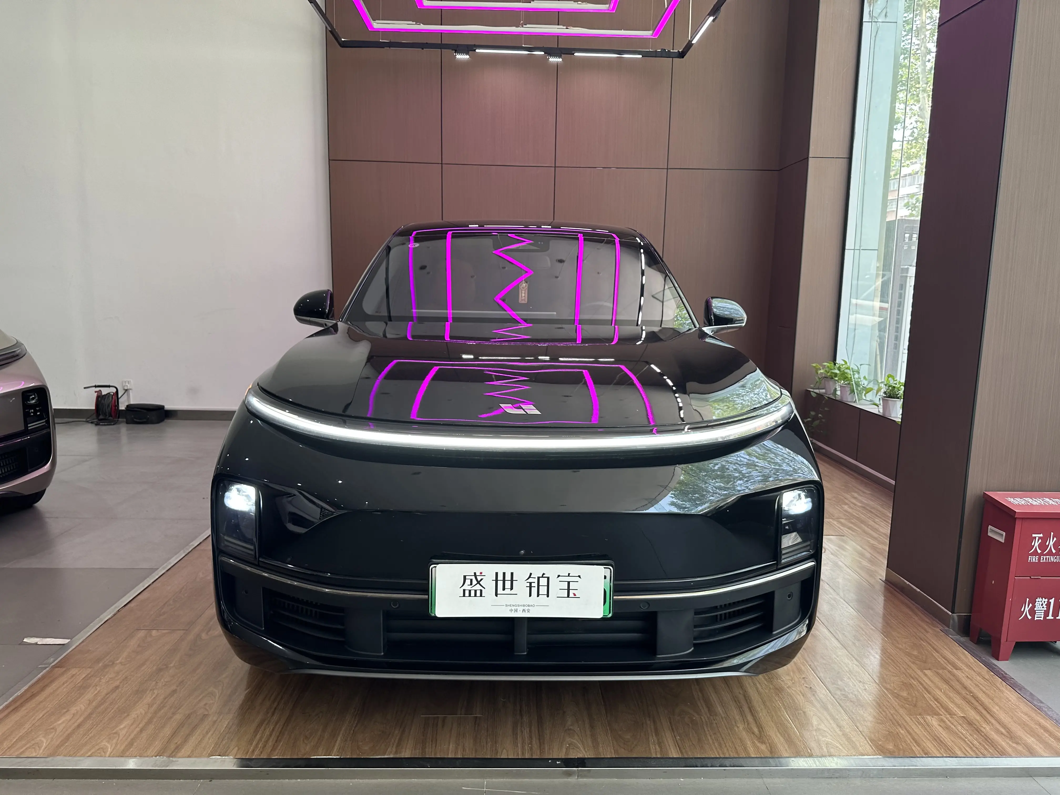 Li L9 (Ideal L9)  из Китая