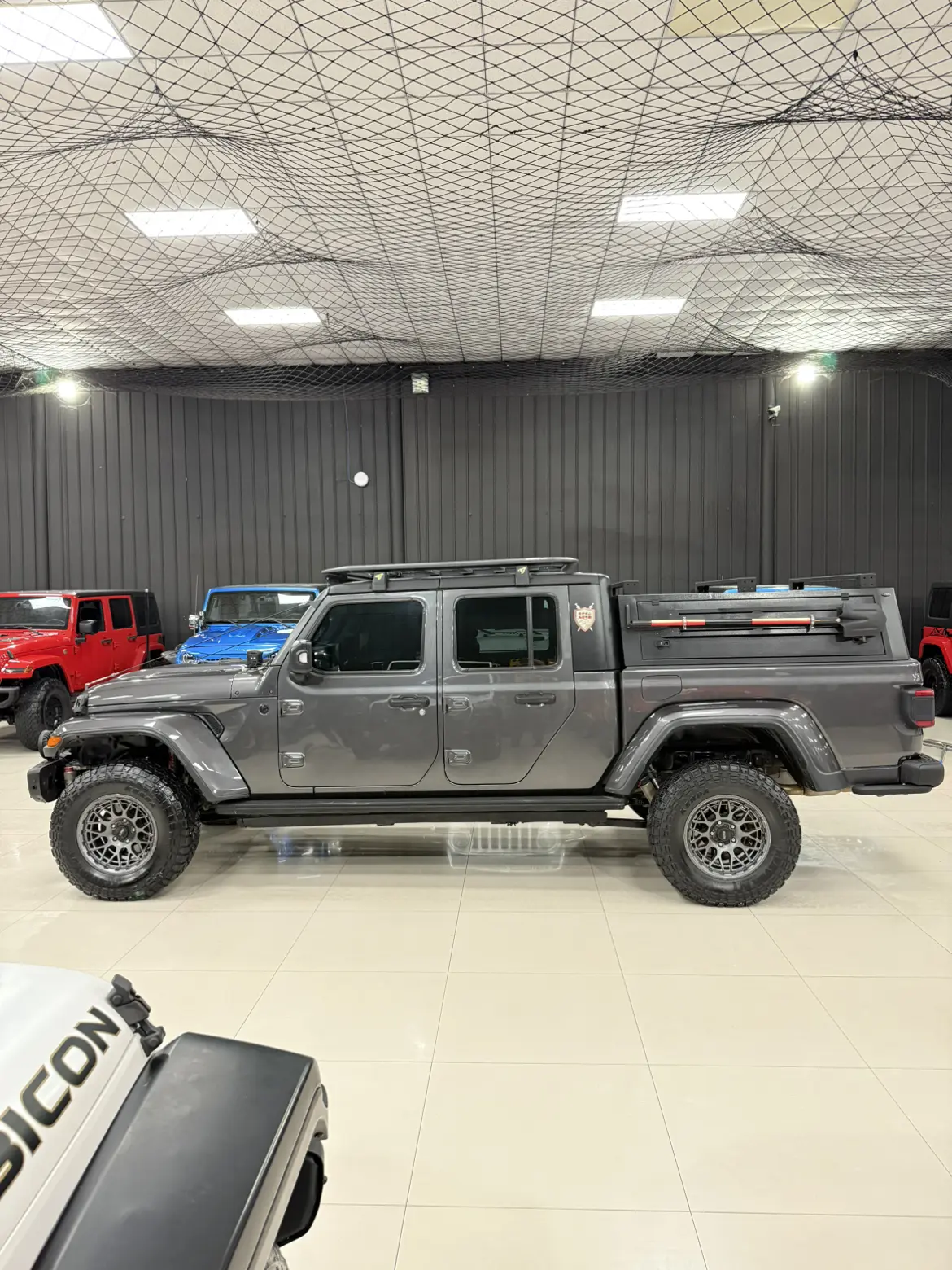 Jeep Gladiator  из Китая