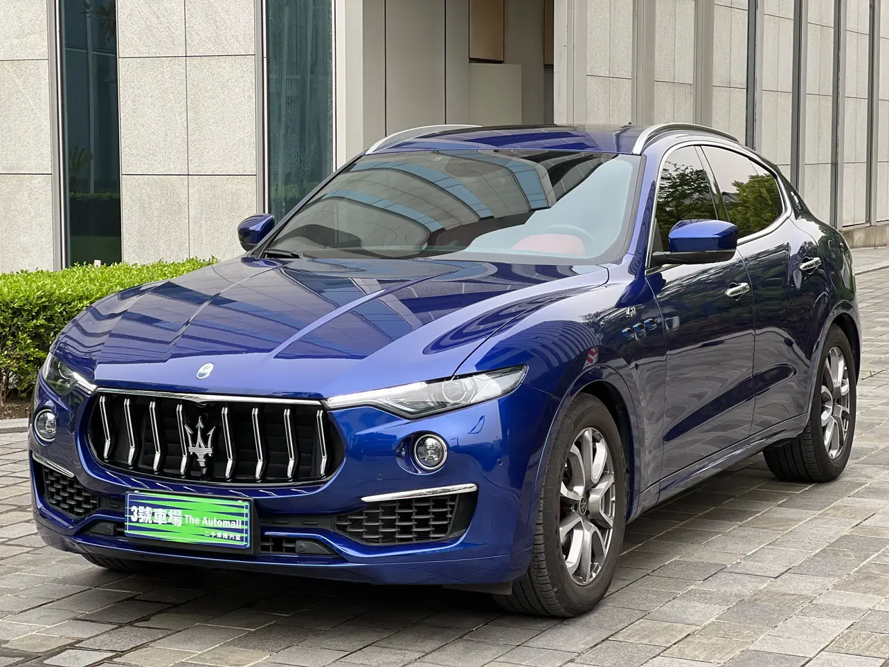 Maserati Levante  из Китая