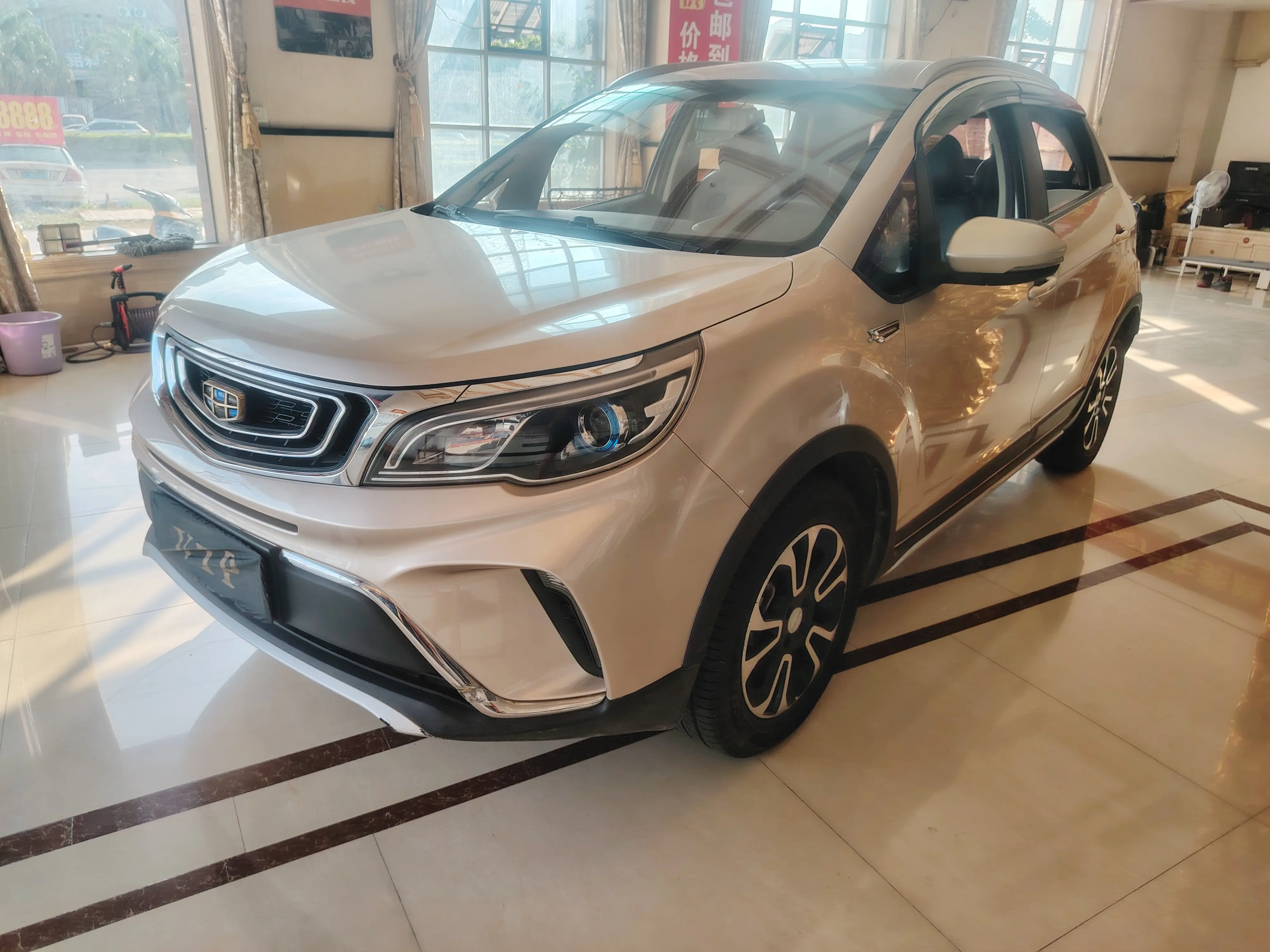 Geely Vision X3  из Китая