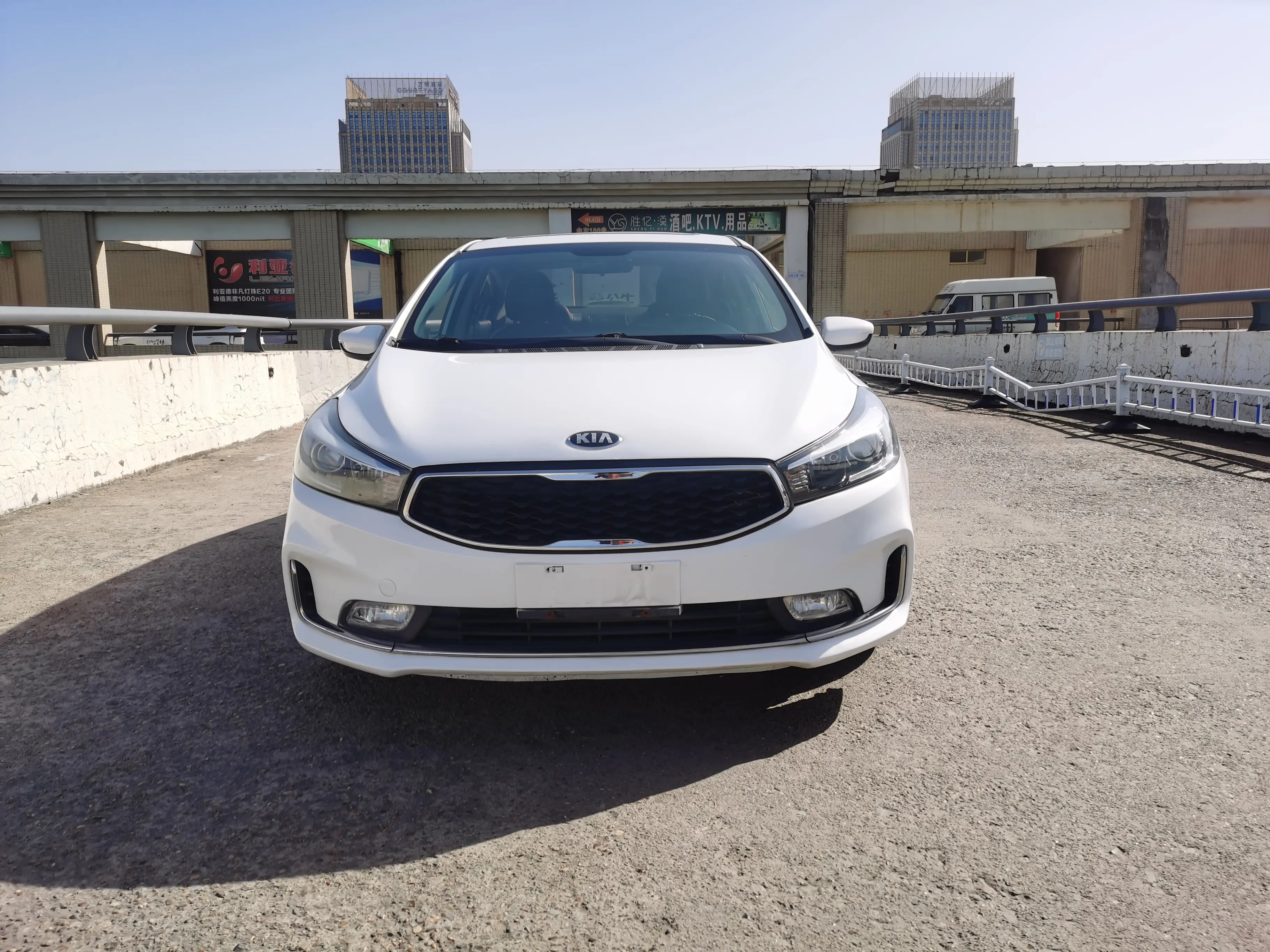 Kia K3  из Китая