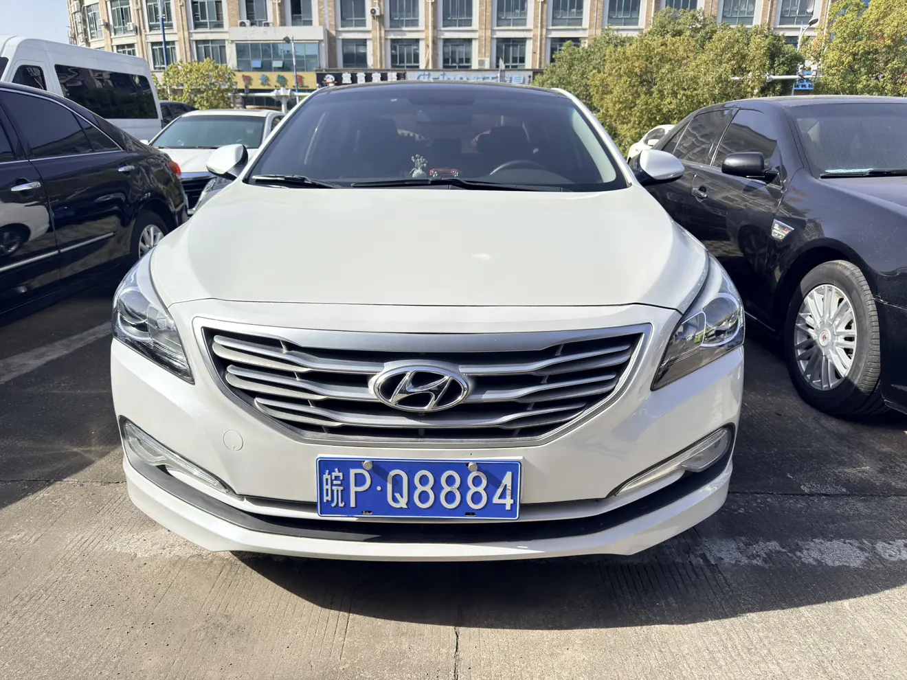 Hyundai Famous pictures  из Китая