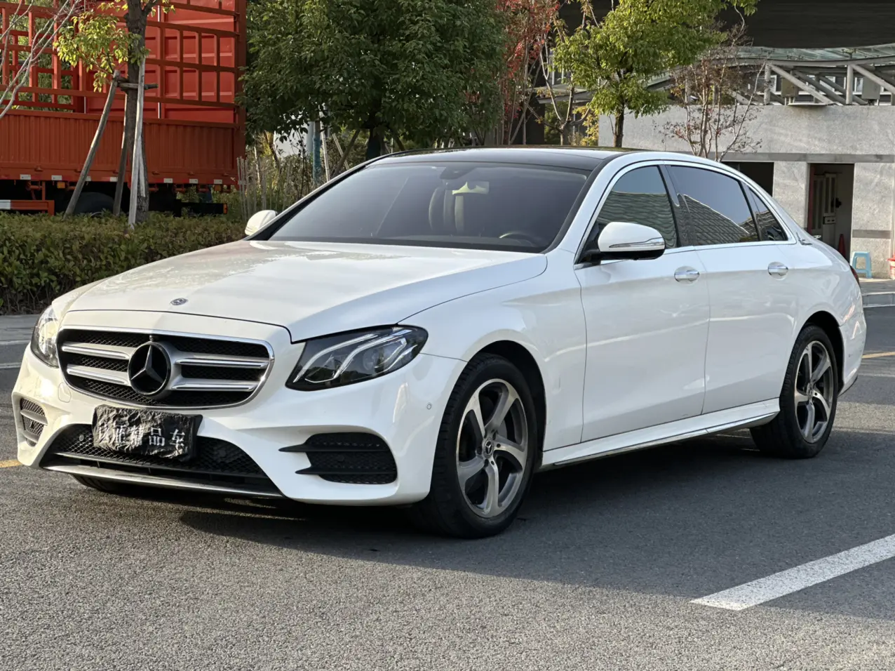 Mercedes-Benz E-Class  из Китая