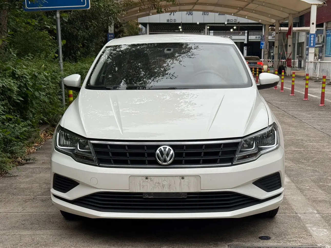 Volkswagen Jetta  из Китая