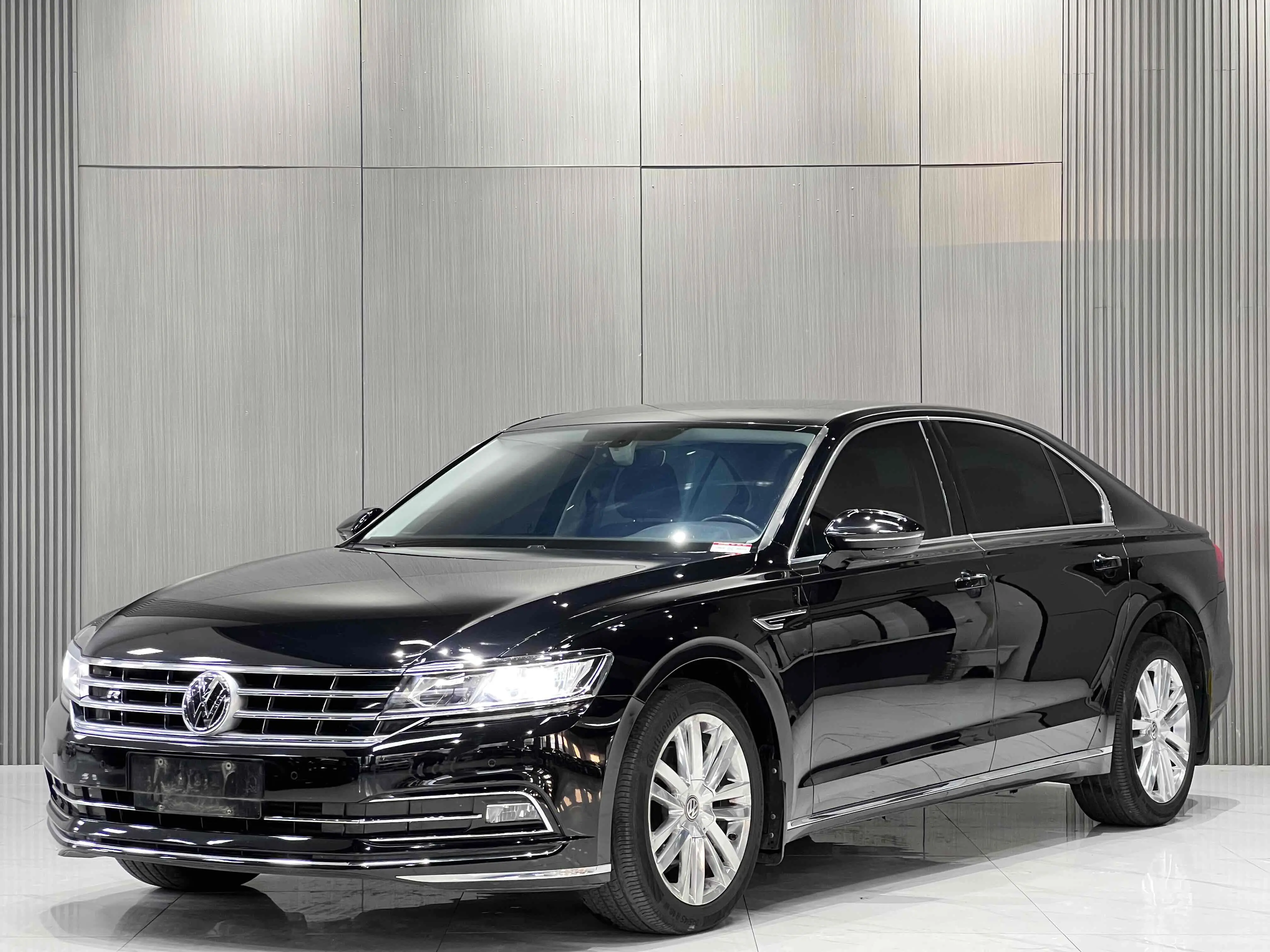 Volkswagen Hui Ang  из Китая