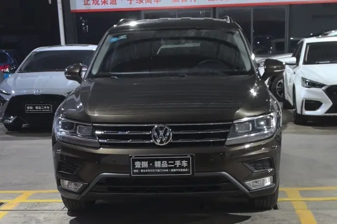 Volkswagen Tiguan L  из Китая