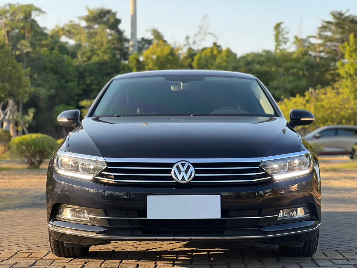 Volkswagen Magotan  из Китая