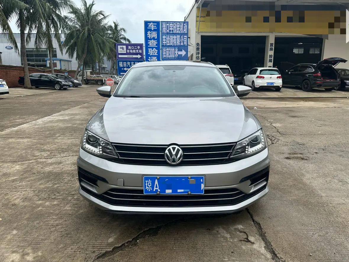 Volkswagen Sagitar  из Китая