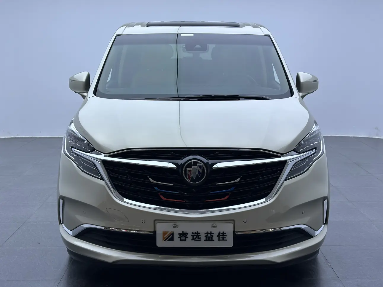 Buick GL8  из Китая