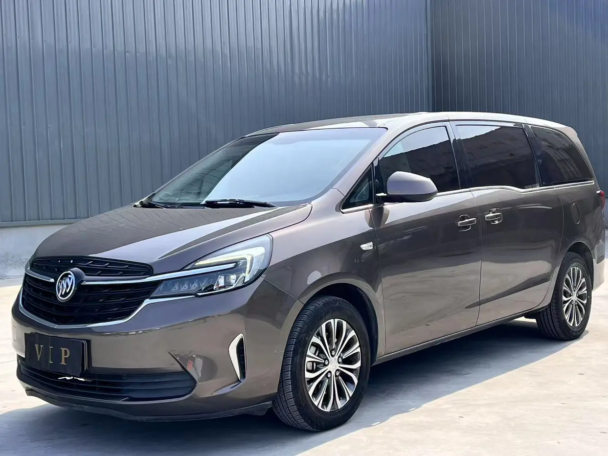 Buick GL8  из Китая