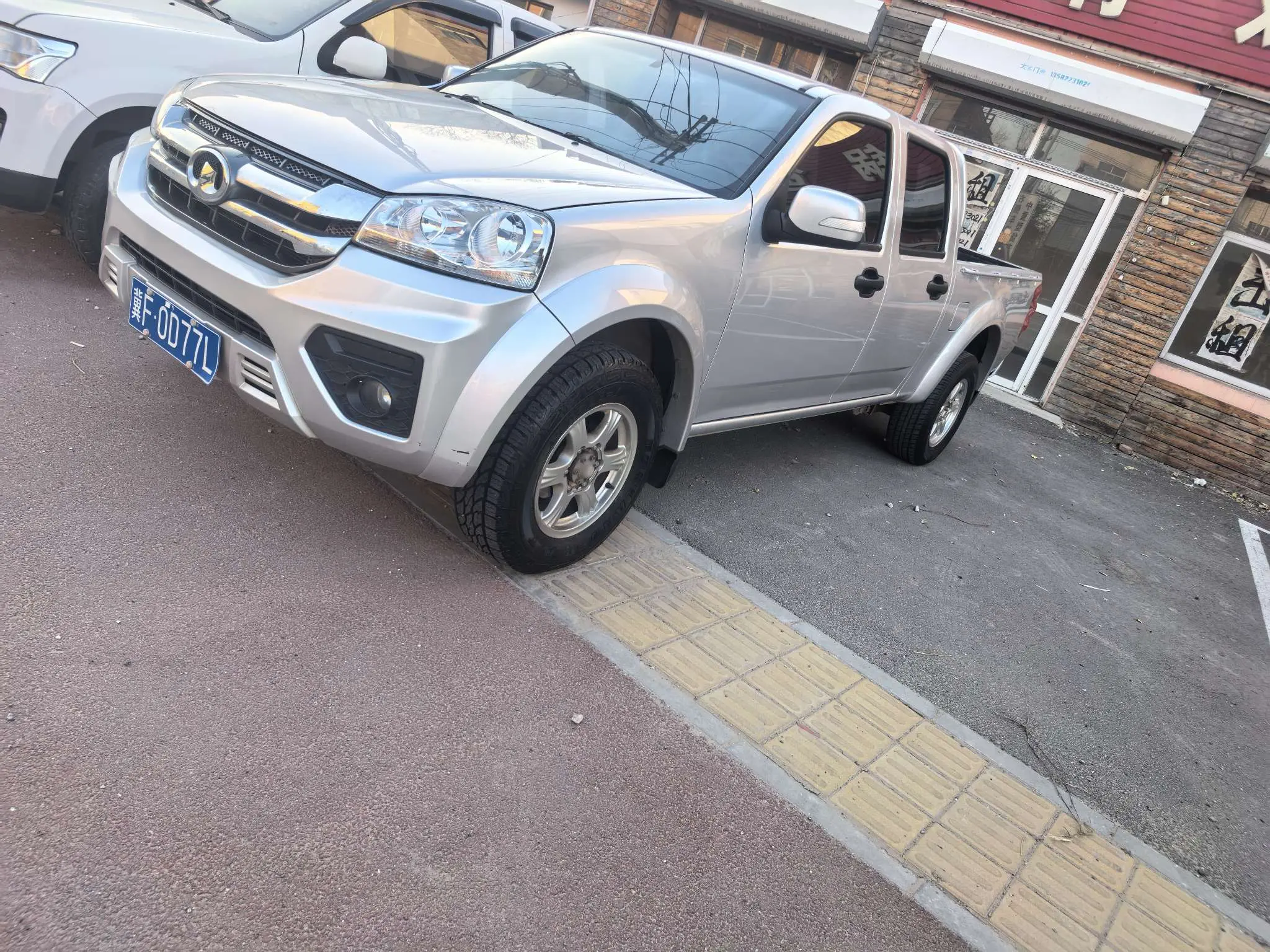 Great Wall Wing Jun 5  из Китая