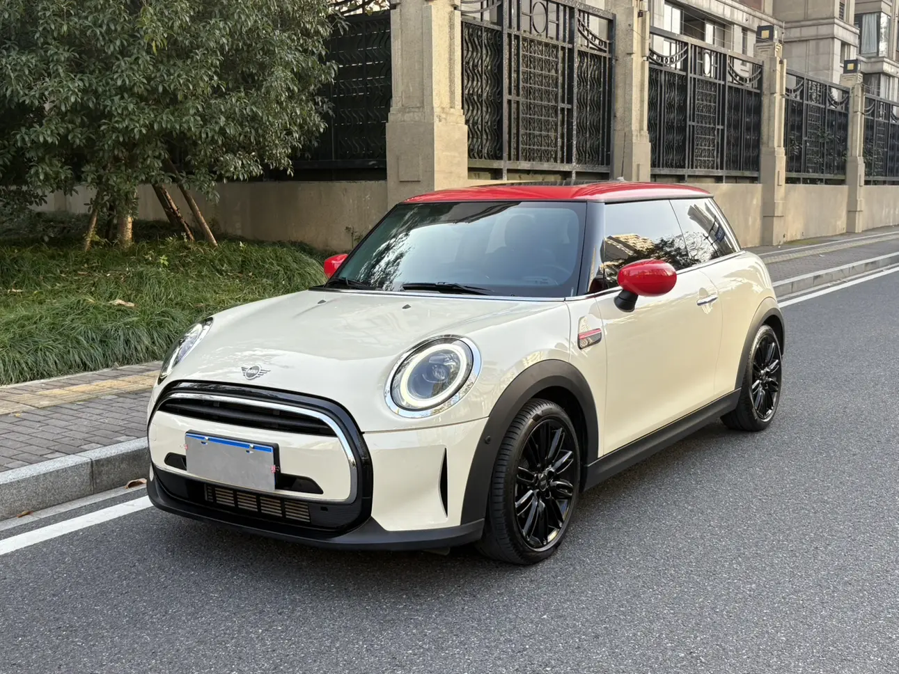 MINI MINI