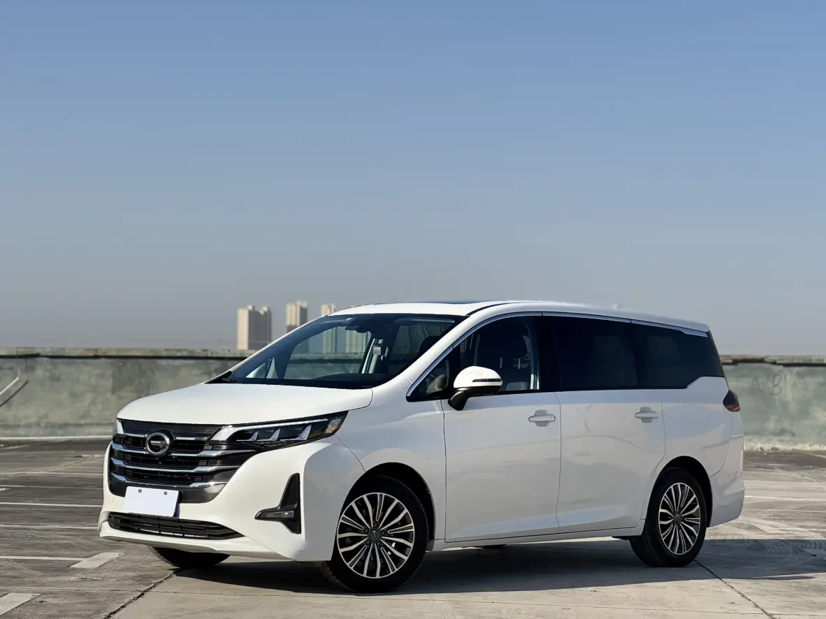 GAC Trumpchi M6  из Китая