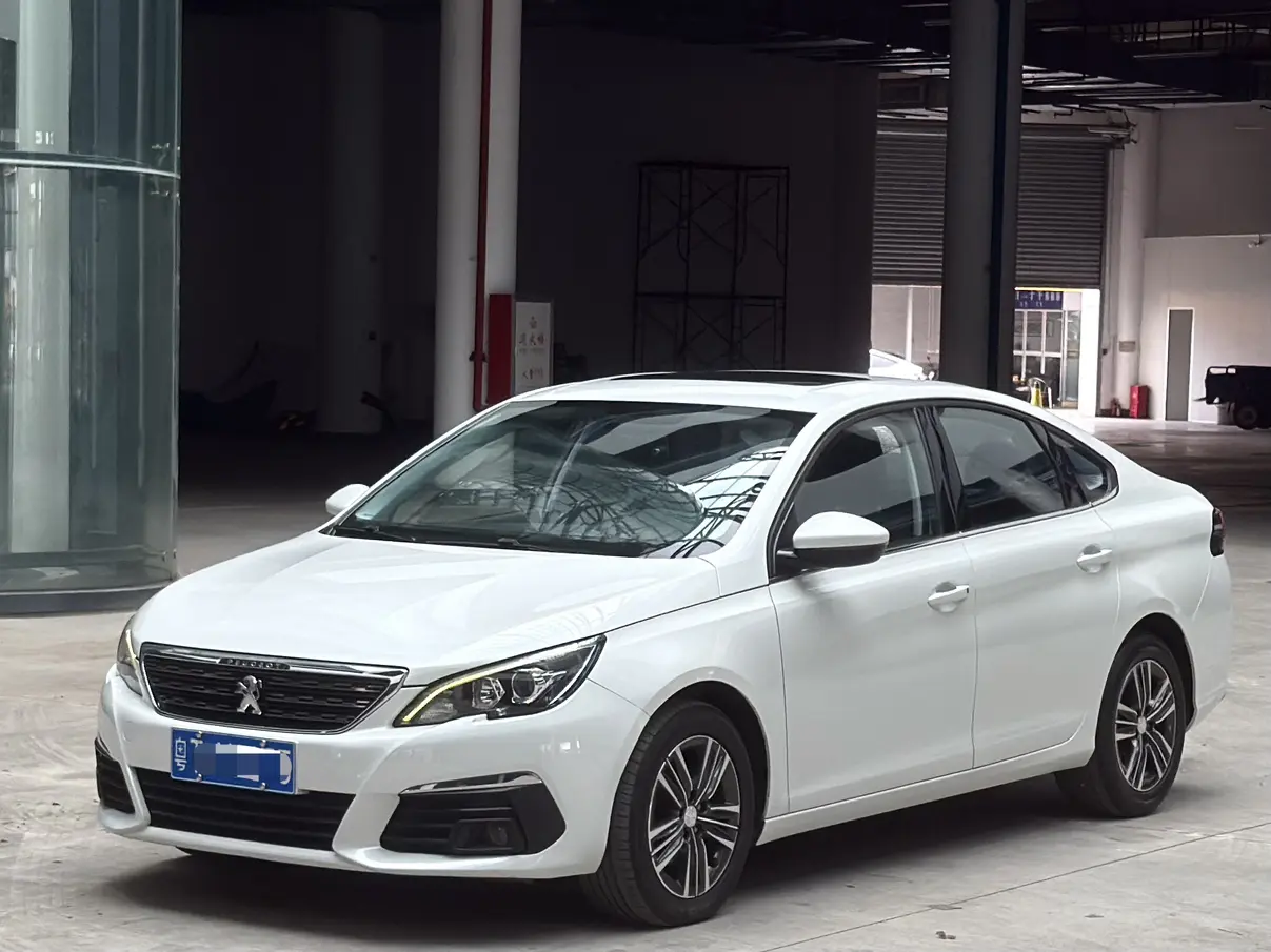 Peugeot 308  из Китая